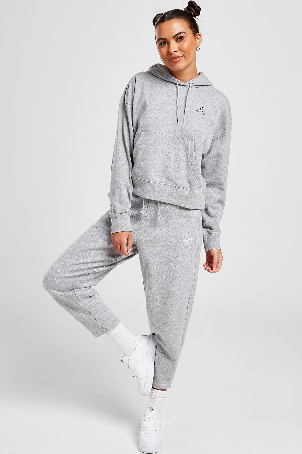 Nike Jordan Essentialen Fleece Hoodie Loose Fit Gray Kadın Büyük Beden Kapüşonlu Sweatshirt Gri Nike Jordan Essentialen Fleece Hoodie Loose Fit Gray Kadın Büyük Beden Kapüşonlu Sweatshirt Gri Fiyatı, Yorumları ve Özellikleri