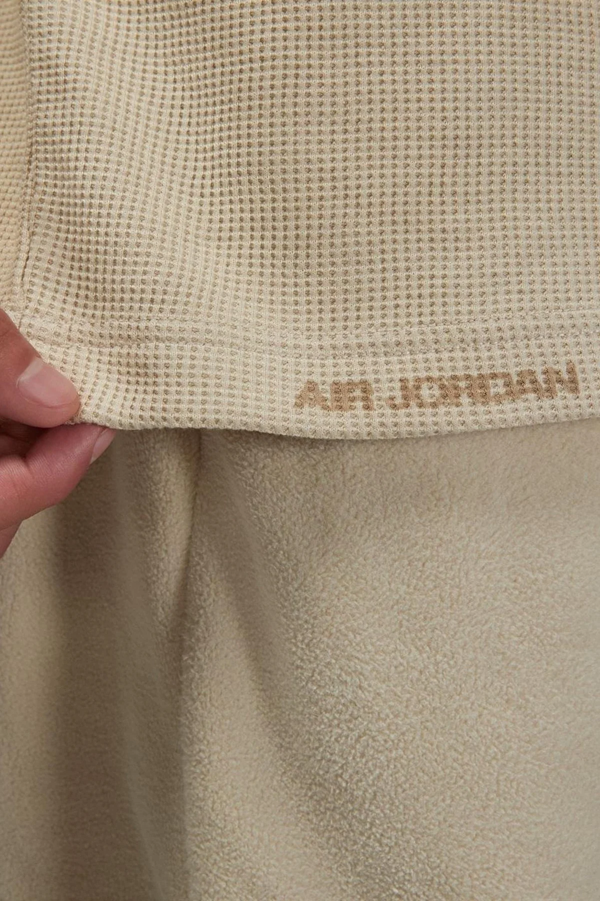 Nike Jordan Essentials Sweatshirt Erkek Sweatshirt Siyah Fiyatı, Yorumları ve Özellikleri
