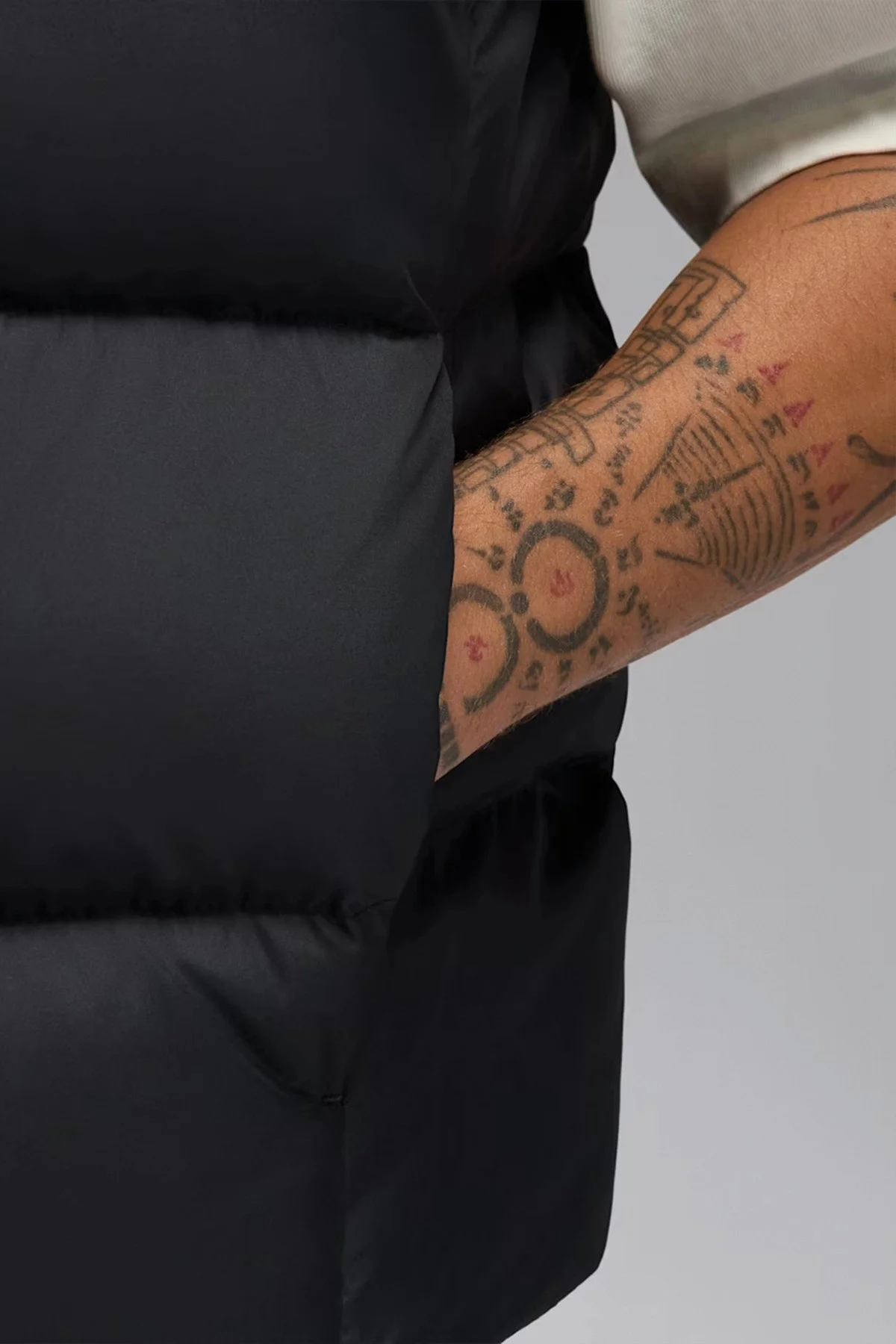 Nike Jordan Flight Down Loose Fit Vest Bol Kesim Su İtici Kaz Tüyü Erkek Yelek Siyah Nike Jordan Flight Down Loose Fit Vest Bol Kesim Su İtici Kaz Tüyü Erkek Yelek Siyah Fiyatı, Yorumları ve Özellikleri
