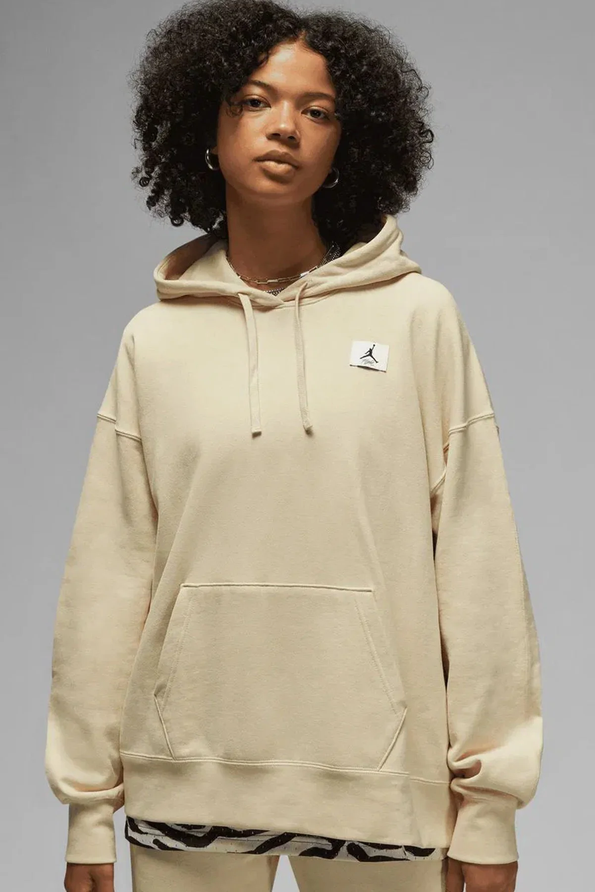 Nike Jordan Flight Fleece Oversize Hoodie Kadın Kapüşonlu Oversize Sweatshirt Bej Nike Jordan Flight Fleece Oversize Hoodie Kadın Kapüşonlu Oversize Sweatshirt Bej