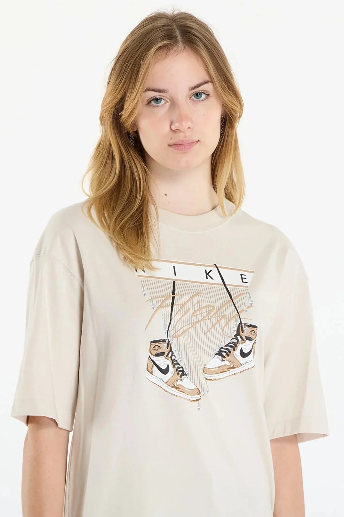 Nike Jordan Flight Women's Oversized T-Shirt Kadın Grafik Logo Pamuklu Tişört Krem