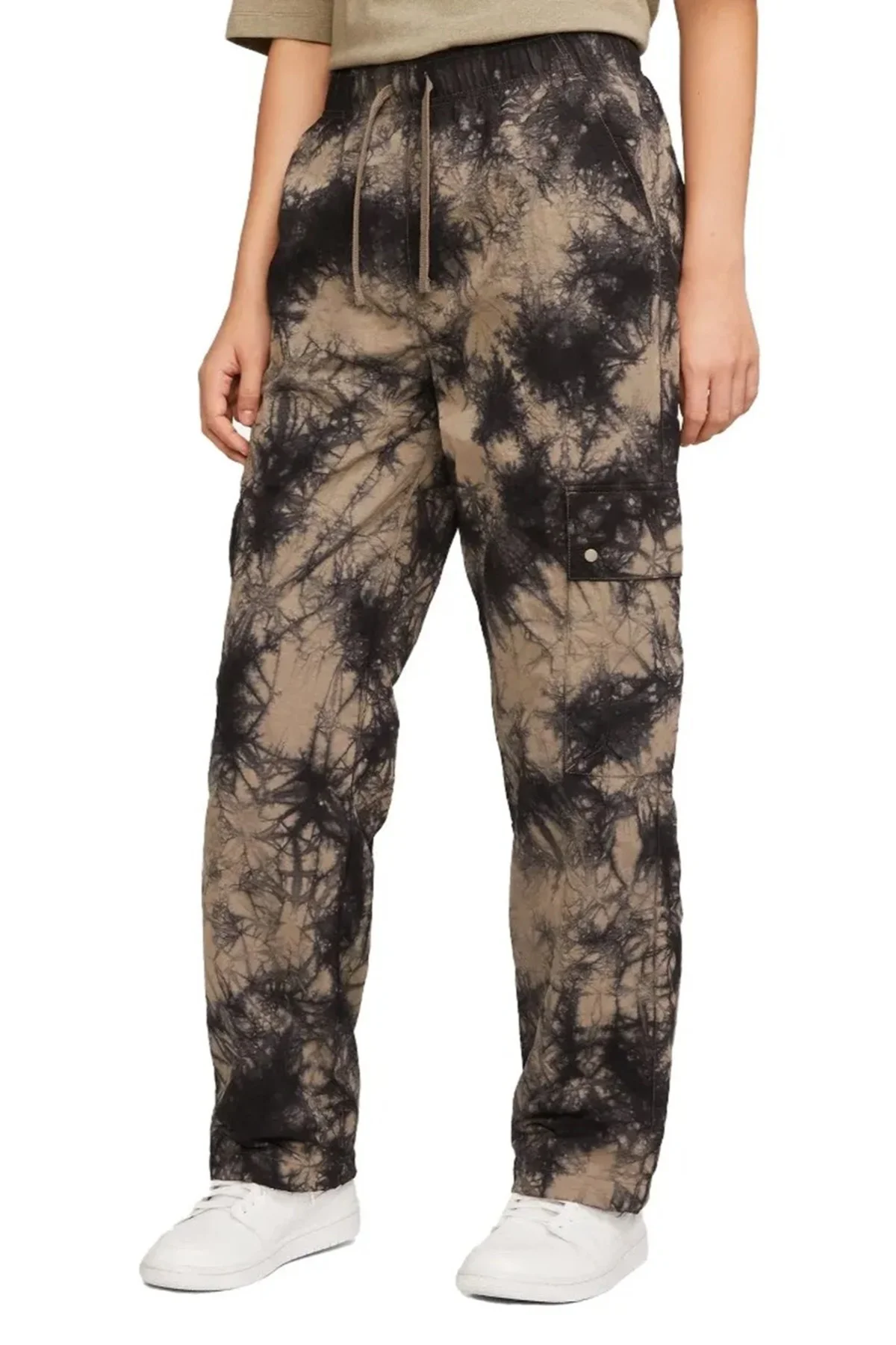 Nike Jordan Heritage Bottom Loose Fit Womens Pant.Kargo Cepli Bol Kesim Kadın Eşofman Altı Kahverengi Nike Jordan Heritage Bottom Loose Fit Womens Pant.Kargo Cepli Bol Kesim Kadın Eşofman Altı Kahverengi