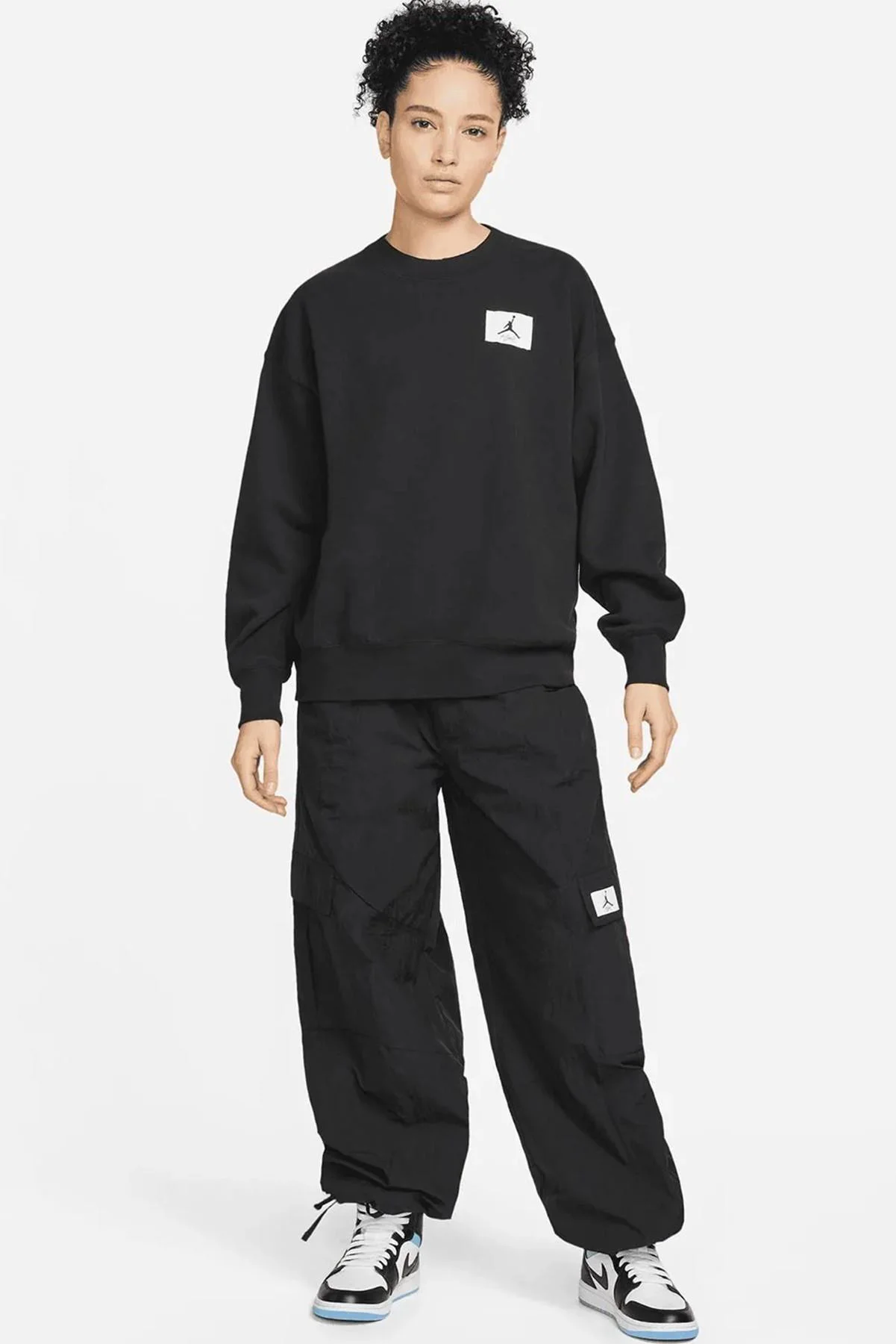 Nike Jordan Jumpman Essen Fleece Crew Oversize Kadın Geniş Kalıp Pamuk Sweatshirt Siyah Fiyatı, Yorumları ve Özellikleri
