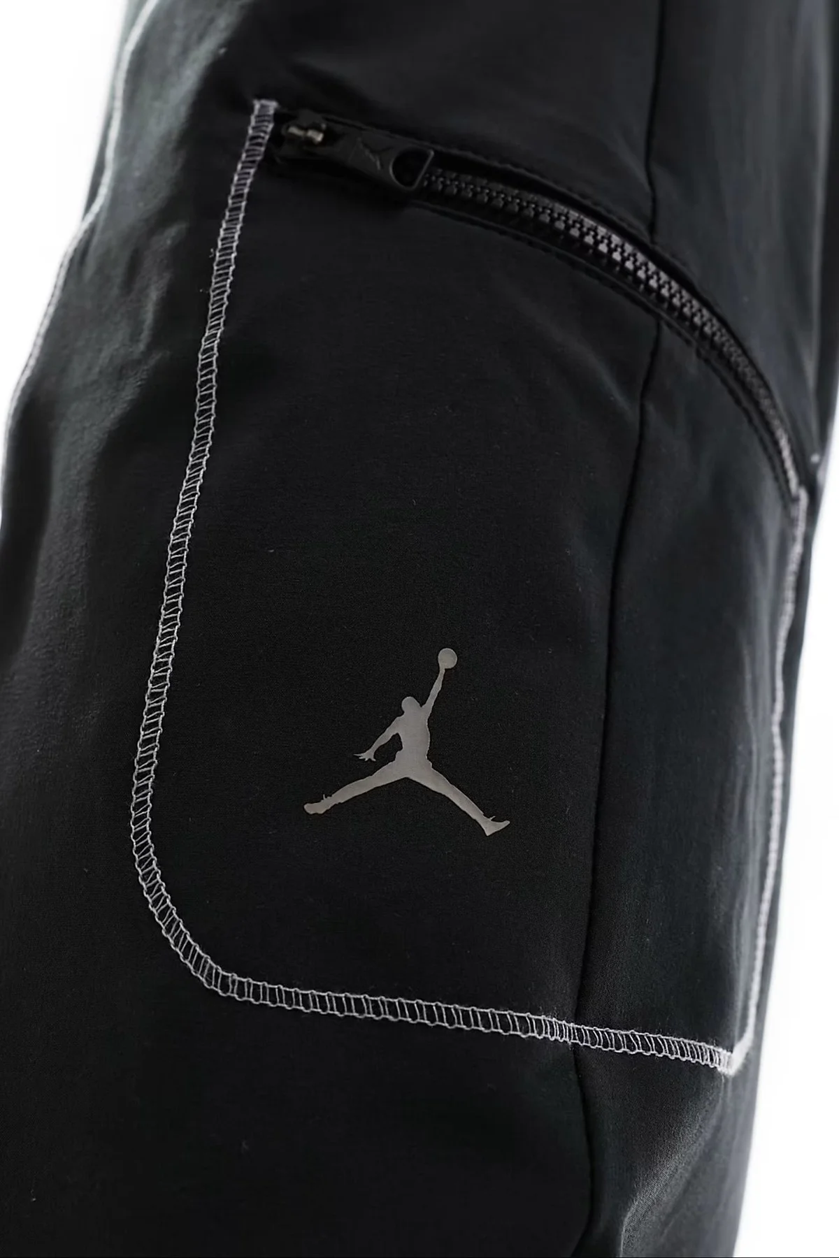 Nike Jordan Sport Tunnel Four Way Stretch Kadın Loose Fit Bol Kesim Eşofman Altı Siyah Nike Jordan Sport Tunnel Four Way Stretch Kadın Loose Fit Bol Kesim Eşofman Altı Siyah