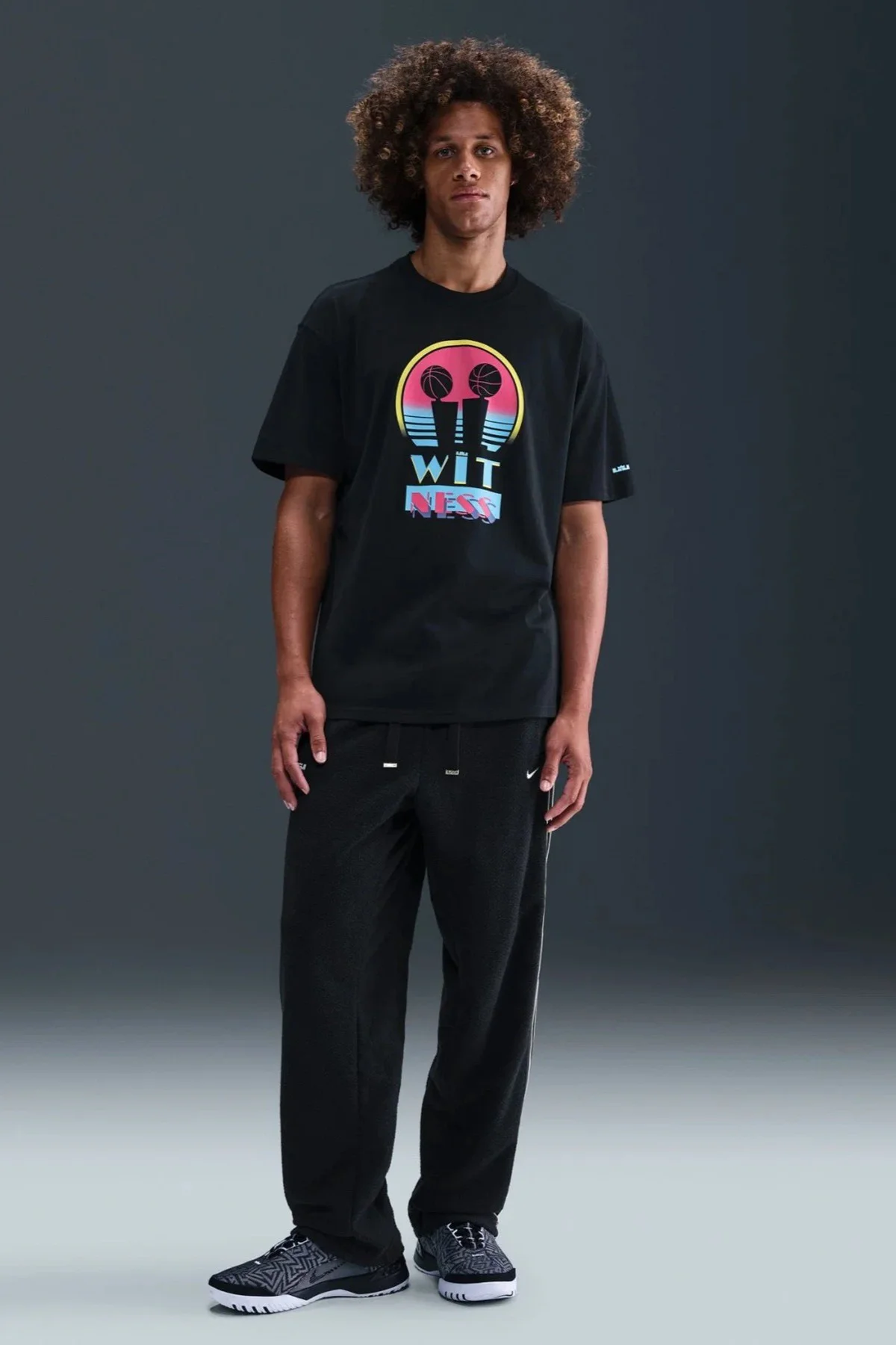 Nike LeBron''Miami Twice''Tee Max 90 Loose Fit Grafik Baskılı Erkek Günlük Tişört Siyah Nike LeBron''Miami Twice''Tee Max 90 Loose Fit Grafik Baskılı Erkek Günlük Tişört Siyah Fiyatı, Yorumları ve Özellikleri