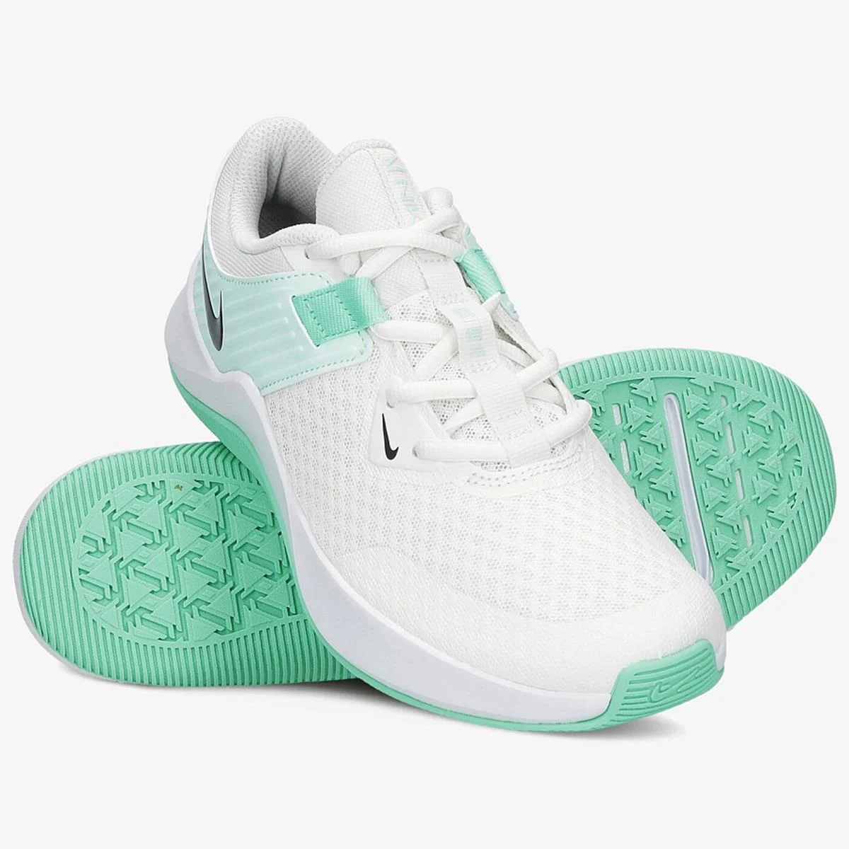 Nike MC Trainer Walk Training Shoes White Kadın Beyaz Yürüyüş Antrenman Ayakkabısı Fiyatı, Yorumları ve Özellikleri
