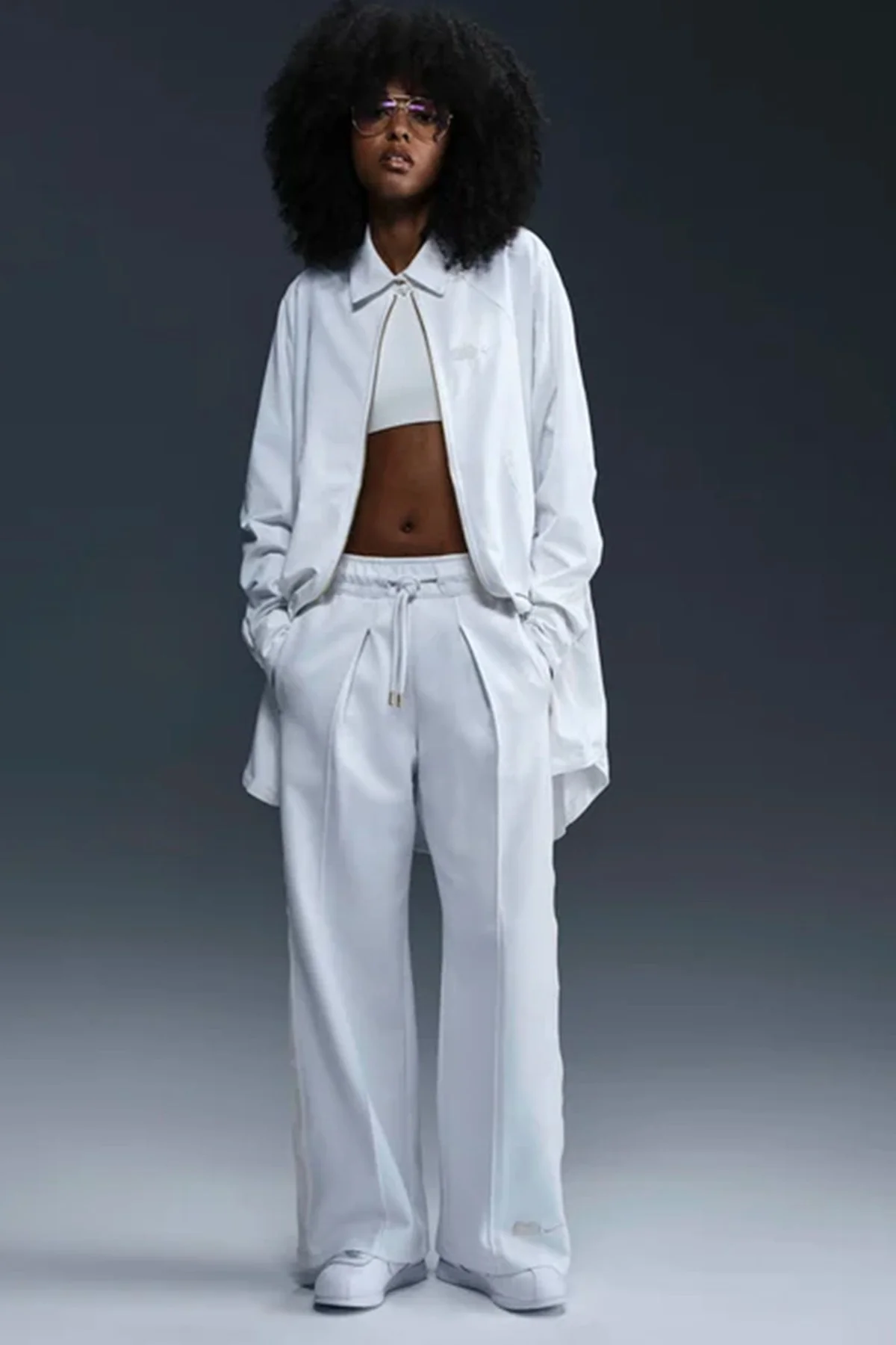 Nike Naomi Osaka Oversized Dress Gold Fermuar Bol Kesim Kadın Elbise Beyaz Nike Naomi Osaka Oversized Dress Gold Fermuar Bol Kesim Kadın Elbise Beyaz Fiyatı, Yorumları ve Özellikleri