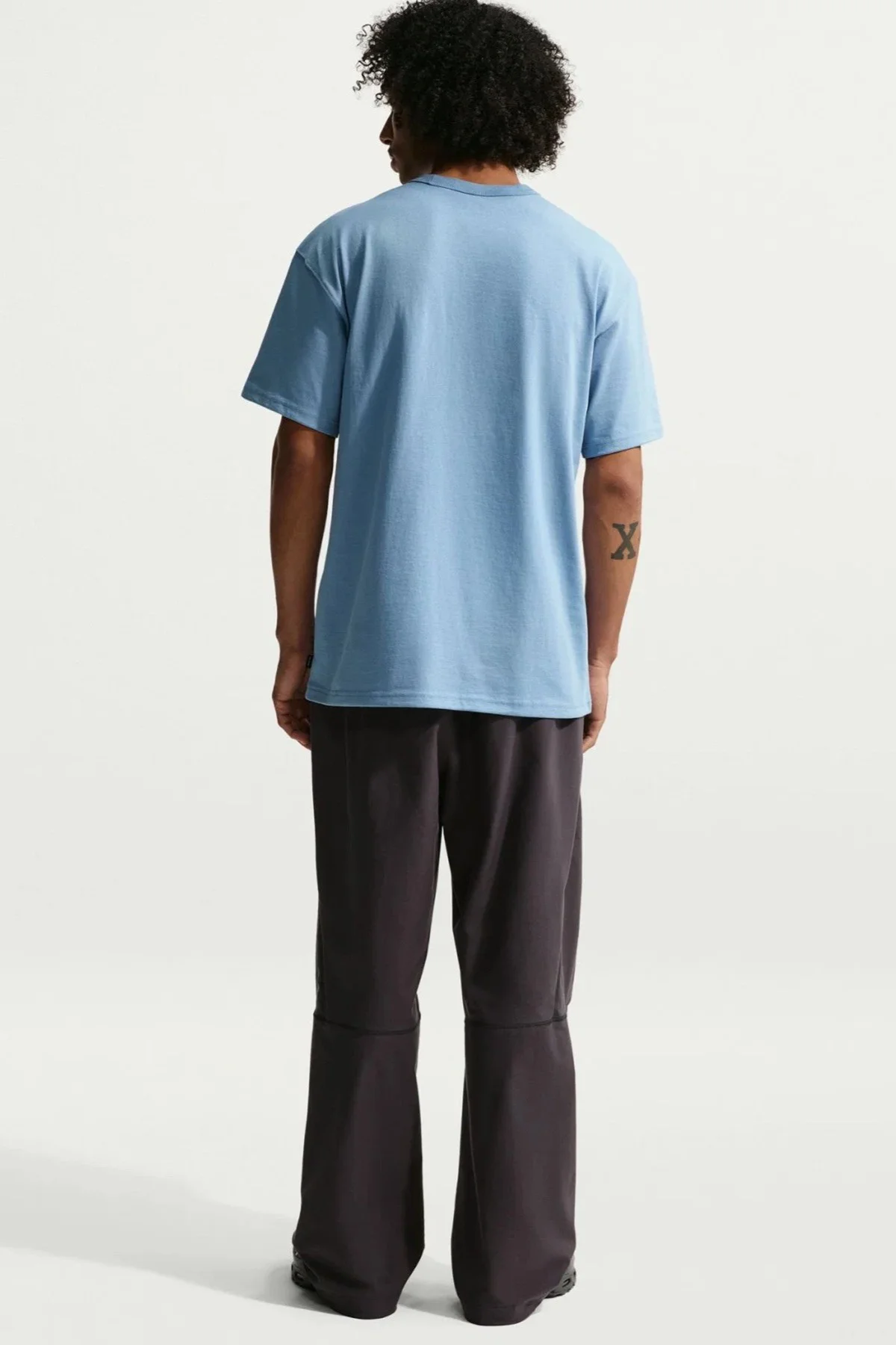 Nike NSW Premium Loose Fit Mens Tee Bol Kesim Bisiklet Yaka Pamuklu Erkek Tişört Mavi Fiyatı, Yorumları ve Özellikleri