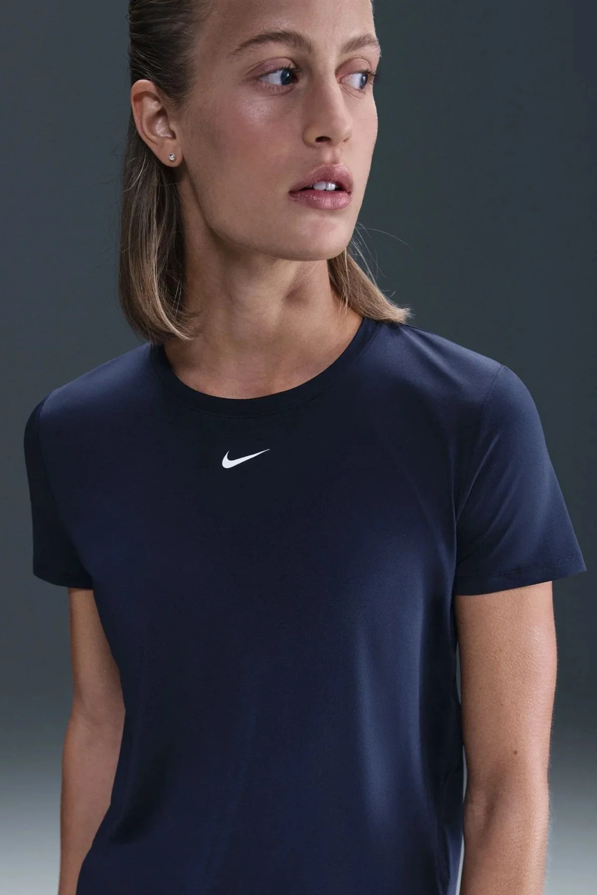 Nike One Classic Training Dri-Fit T-shirt Kadın Antrenman Tişört Lacivert Nike One Classic Training Dri-Fit T-shirt Kadın Antrenman Tişört Lacivert Fiyatı, Yorumları ve Özellikleri