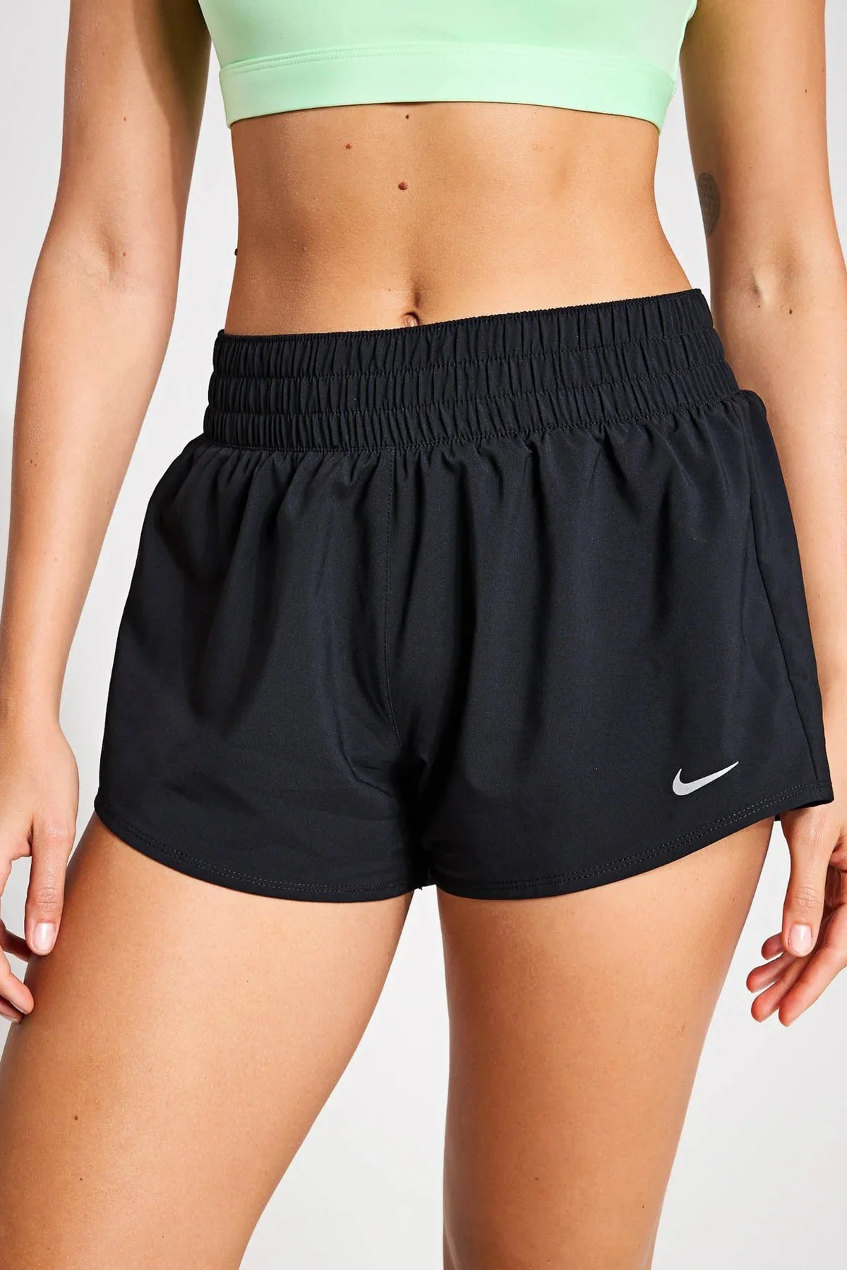 Nike One Dri-FIT 3" Brief Lined Loose Fit Shorts Kadın Bol Kesim 2 Cepli Slip Astarlı Şort Siyah Nike One Dri-FIT 3" Brief Lined Loose Fit Shorts Kadın Bol Kesim 2 Cepli Slip Astarlı Şort Siyah Fiyatı, Yorumları ve Özellikleri