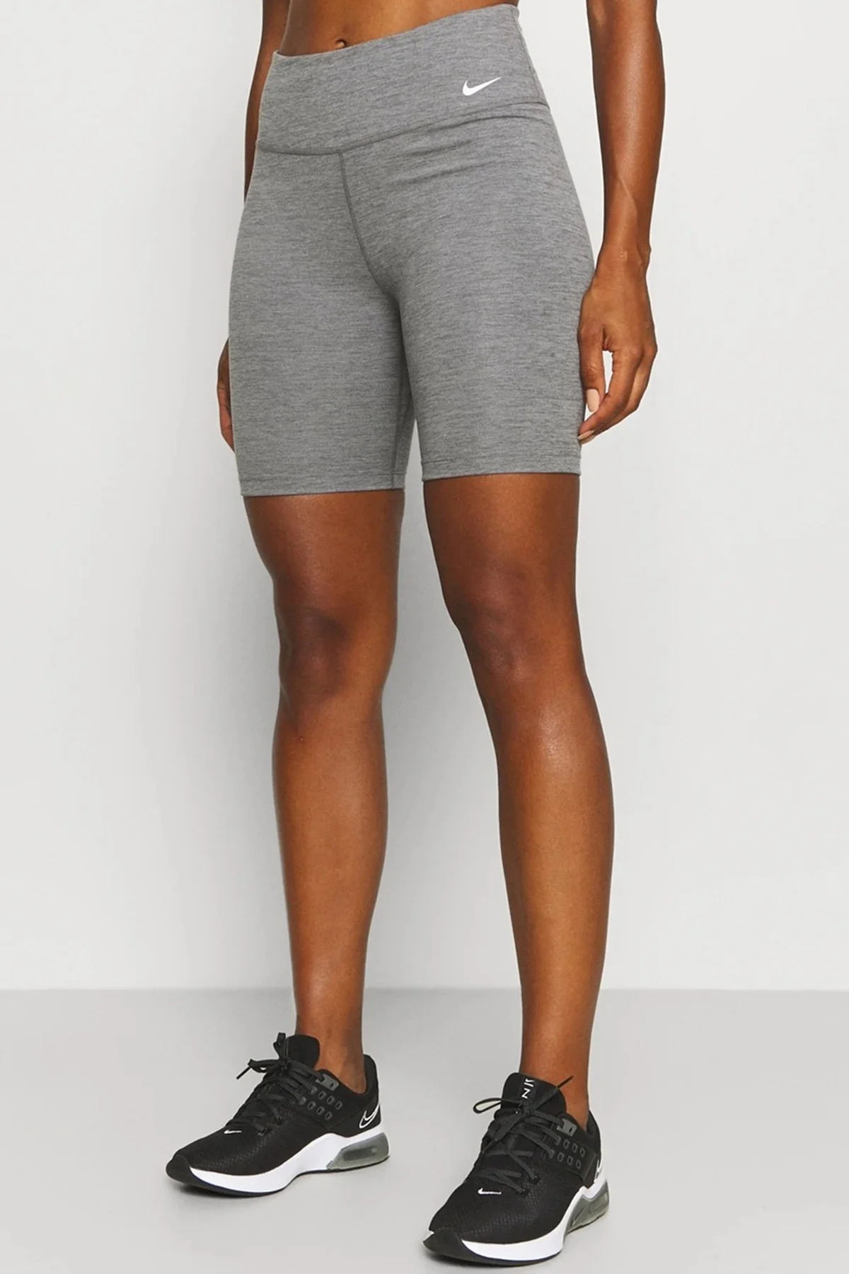 Nike One High Rise 7 inch Tight Shorts Yüksek Belli 2 Cepli Kadın Biker Tayt Şort Gri Nike One High Rise 7 inch Tight Shorts Yüksek Belli 2 Cepli Kadın Biker Tayt Şort Gri Fiyatı, Yorumları ve Özellikleri
