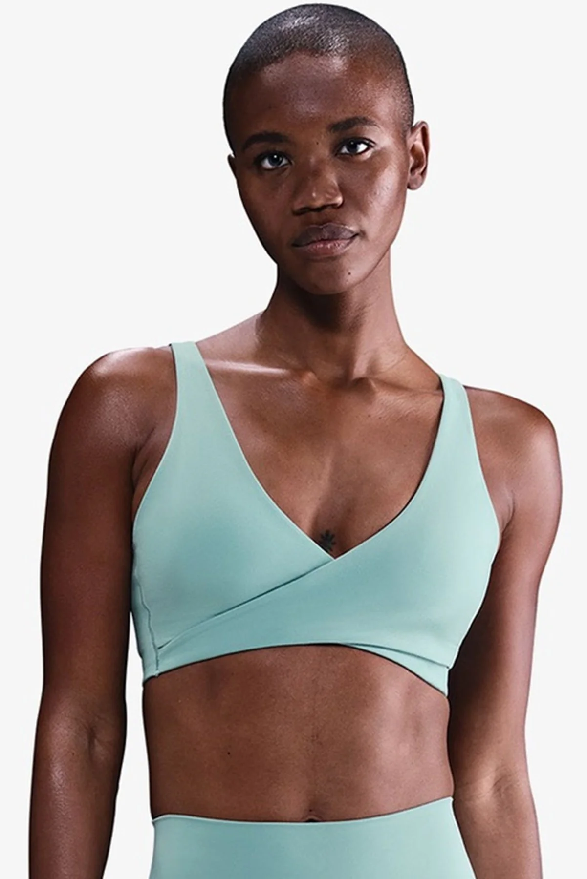 Nike One Women's Light Support Padded Sports Bra Pedli Kadın Spor Sütyeni Yeşil Fiyatı, Yorumları ve Özellikleri