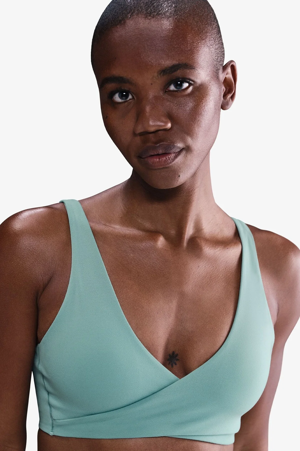 Nike One Women's Light Support Padded Sports Bra Pedli Kadın Spor Sütyeni Yeşil Fiyatı, Yorumları ve Özellikleri