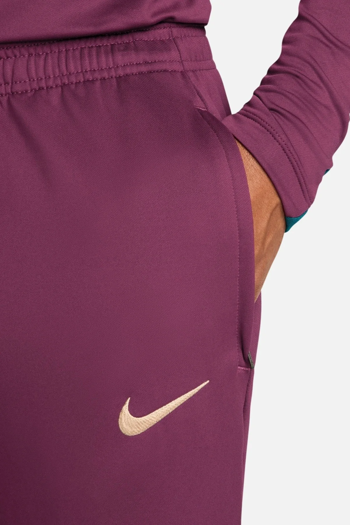 Nike Paris Saint-Germain Dri-Fit Strike SU24 Erkek Eşofman Altı Mor Fiyatı, Yorumları ve Özellikleri