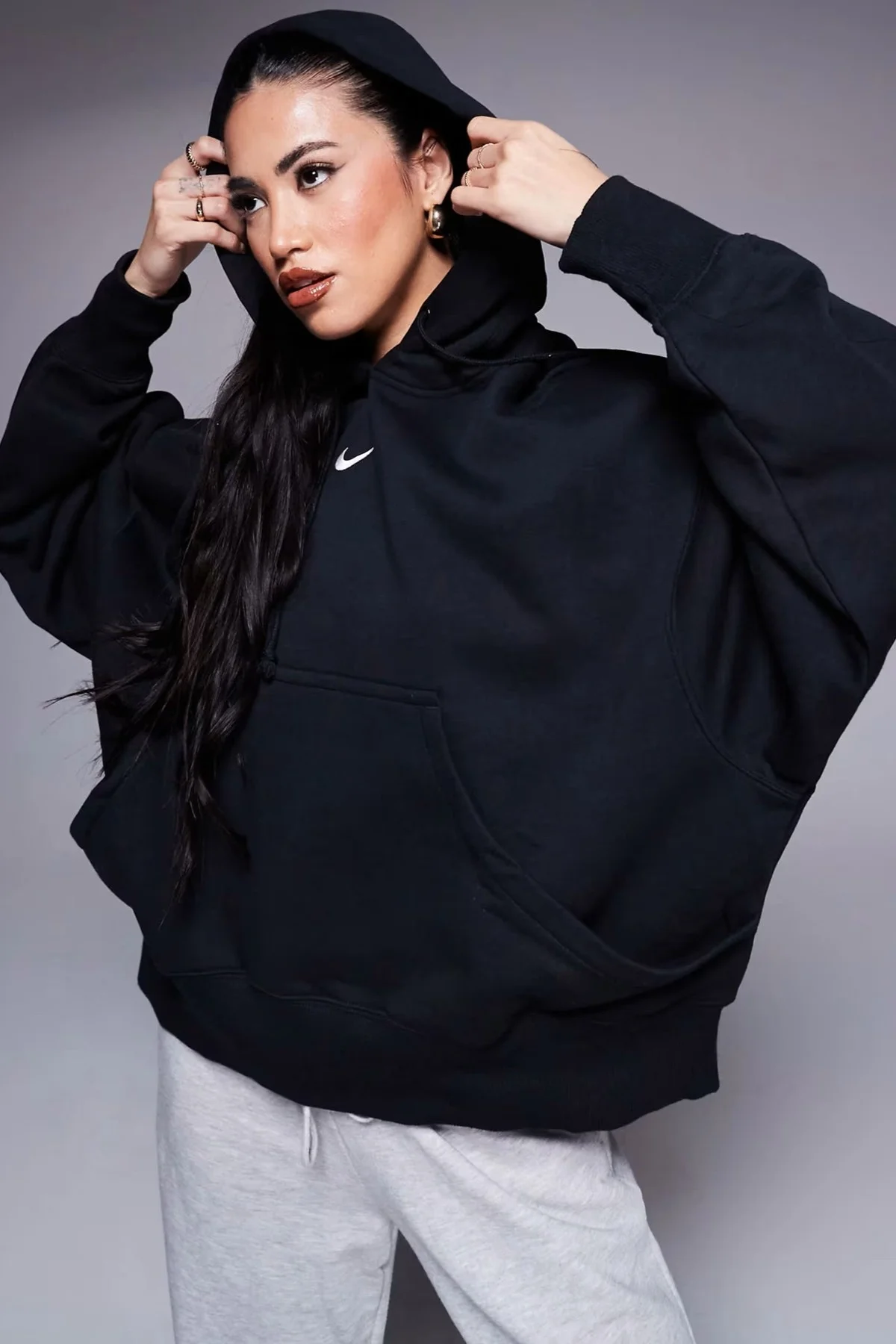 Nike Phoenix Fleece Pullover Oversize Womens Sweatshirt Bol Kesim Kapüşonlu Kadın Sweatshirt Siyah Nike Phoenix Fleece Pullover Oversize Womens Sweatshirt Bol Kesim Kapüşonlu Kadın Sweatshirt Siyah