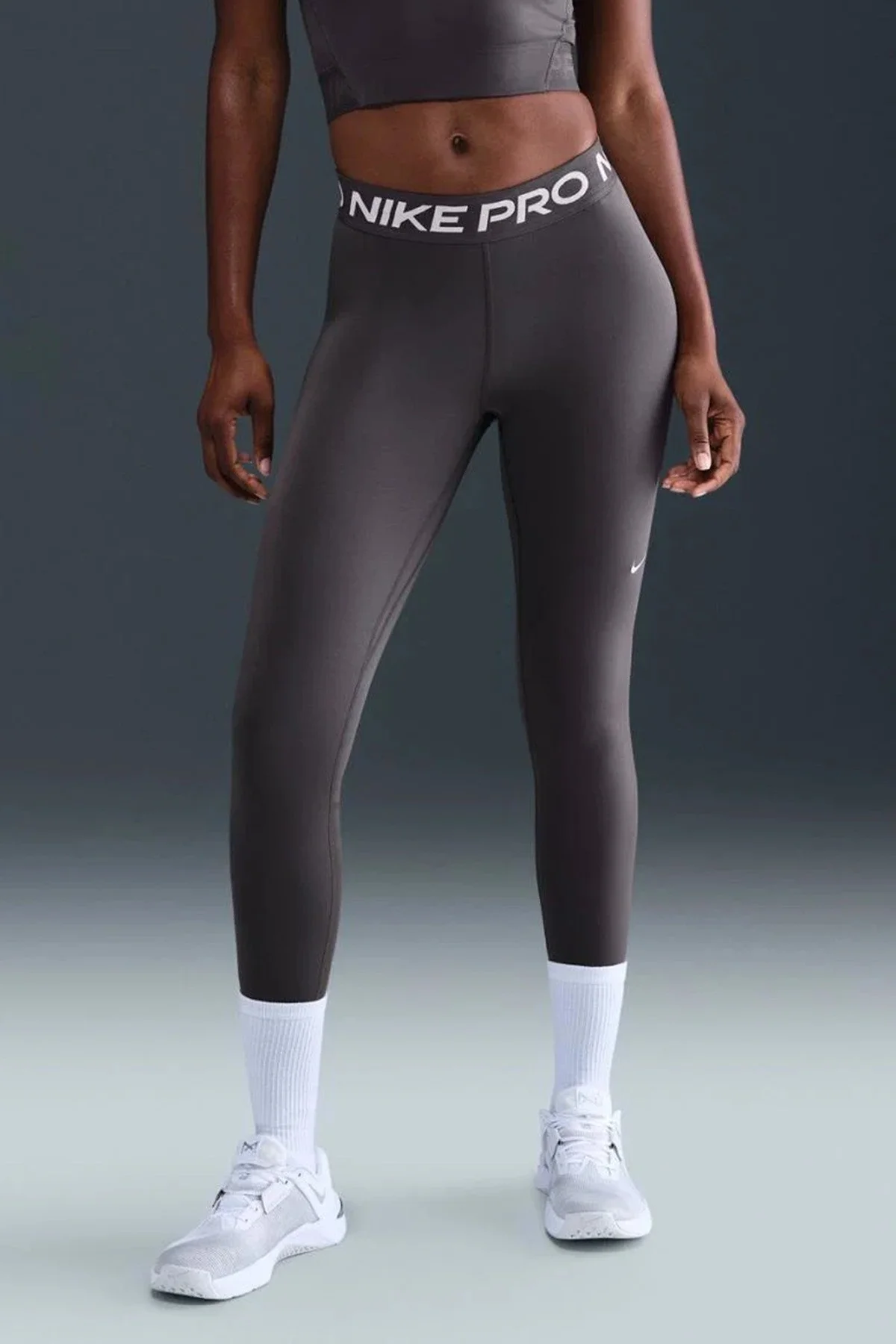 Nike Pro 365 Dri Fit Training Legging Tight Fit Thunder Grey White Kadın File Panelli Spor Tayt Füme Nike Pro 365 Dri Fit Training Legging Tight Fit Thunder Grey White Kadın File Panelli Spor Tayt Füme Fiyatı, Yorumları ve Özellikleri