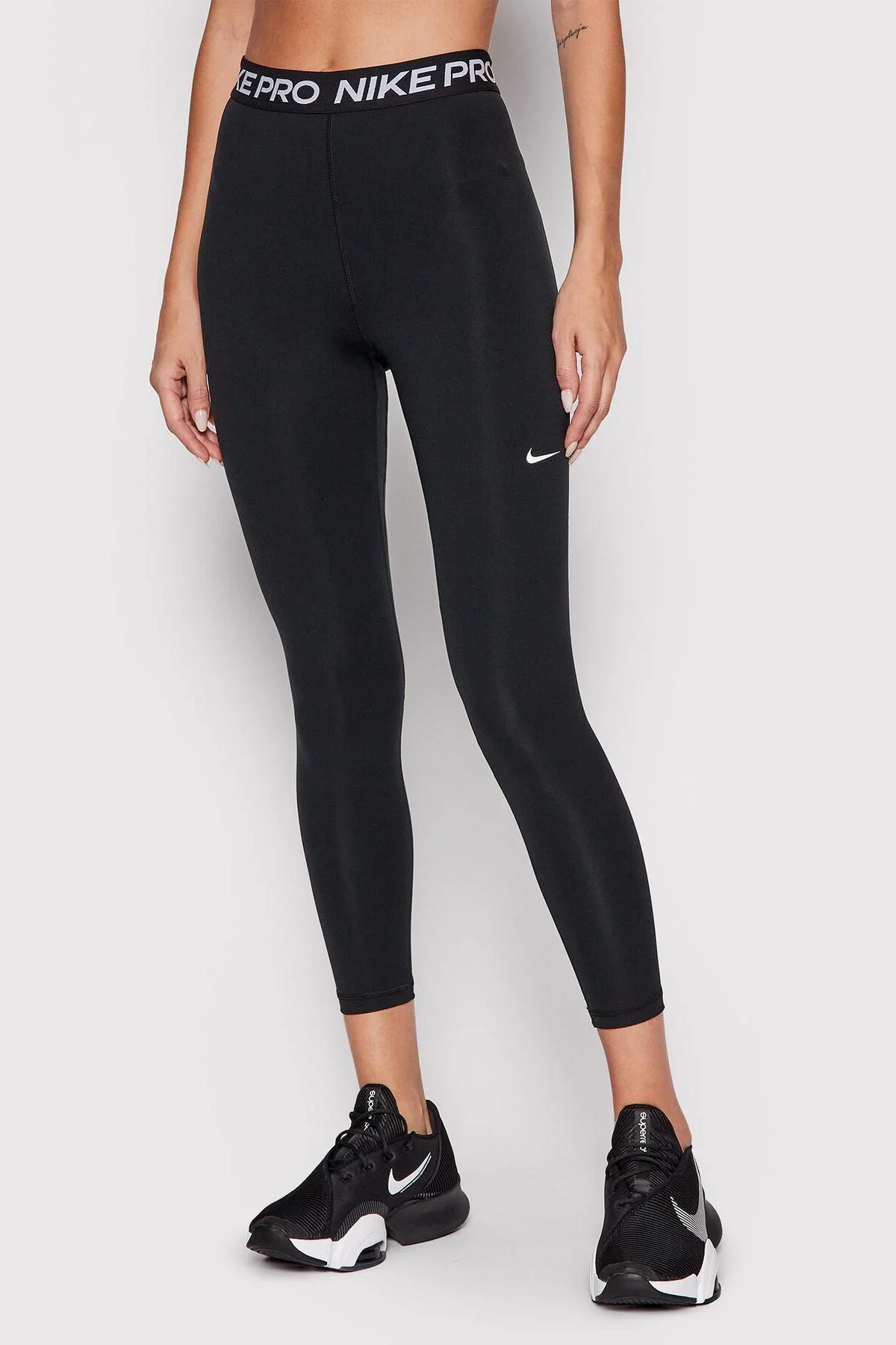 Nike Pro 365 Mid-Rise Crop Training Legging Tight Fit Black Toparlayıcı Siyah Tayt
