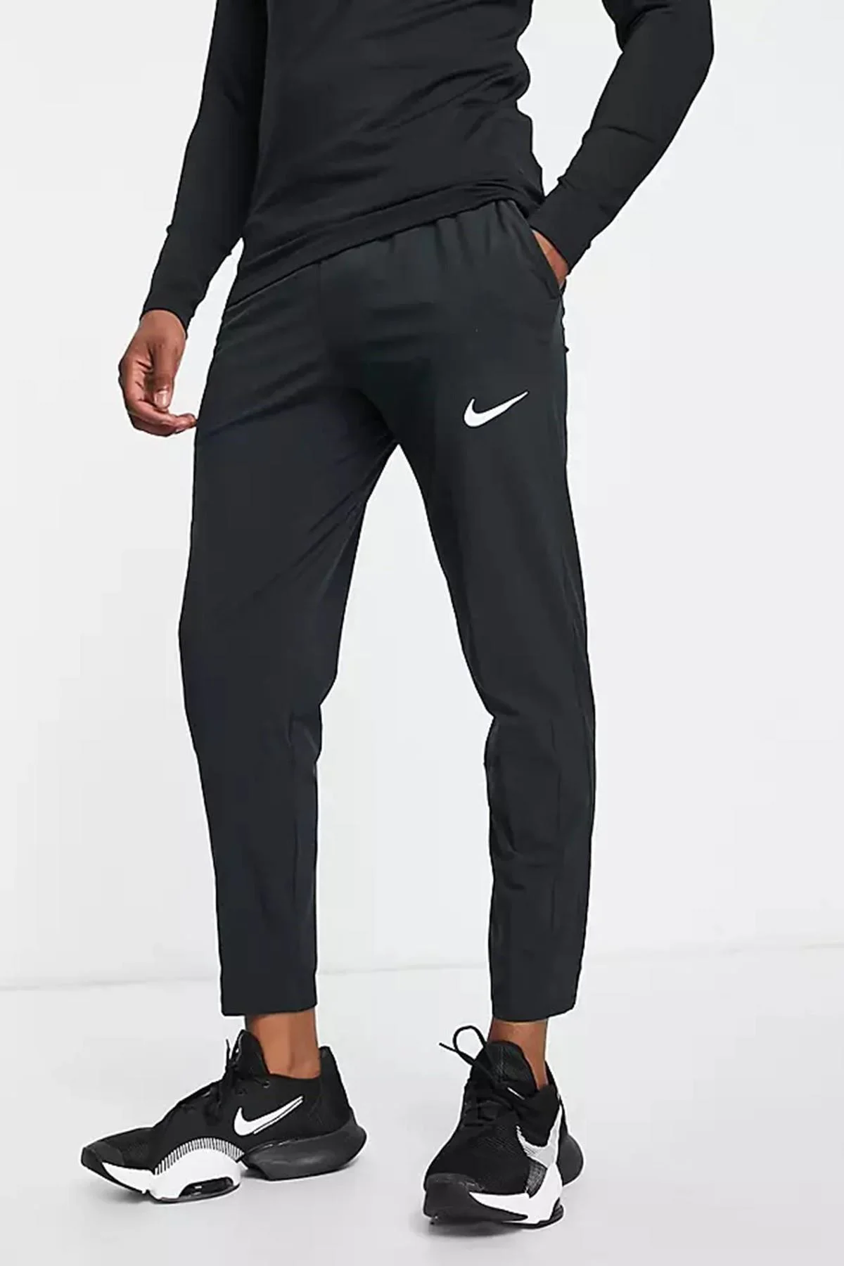 Nike Pro Dri-Fit Flex Vent Max Erkek Günlük Stil Eşofman Altı Siyah Nike Pro Dri-Fit Flex Vent Max Erkek Günlük Stil Eşofman Altı Siyah