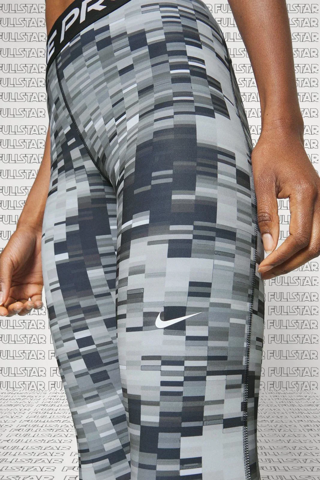 Nike Pro Dri Fit Printed 7/8 Training Leggings Baskılı Toparlayıcı Kadın Tayt Siyah Nike Pro Dri Fit Printed 7/8 Training Leggings Baskılı Toparlayıcı Kadın Tayt Siyah Fiyatı, Yorumları ve Özellikleri