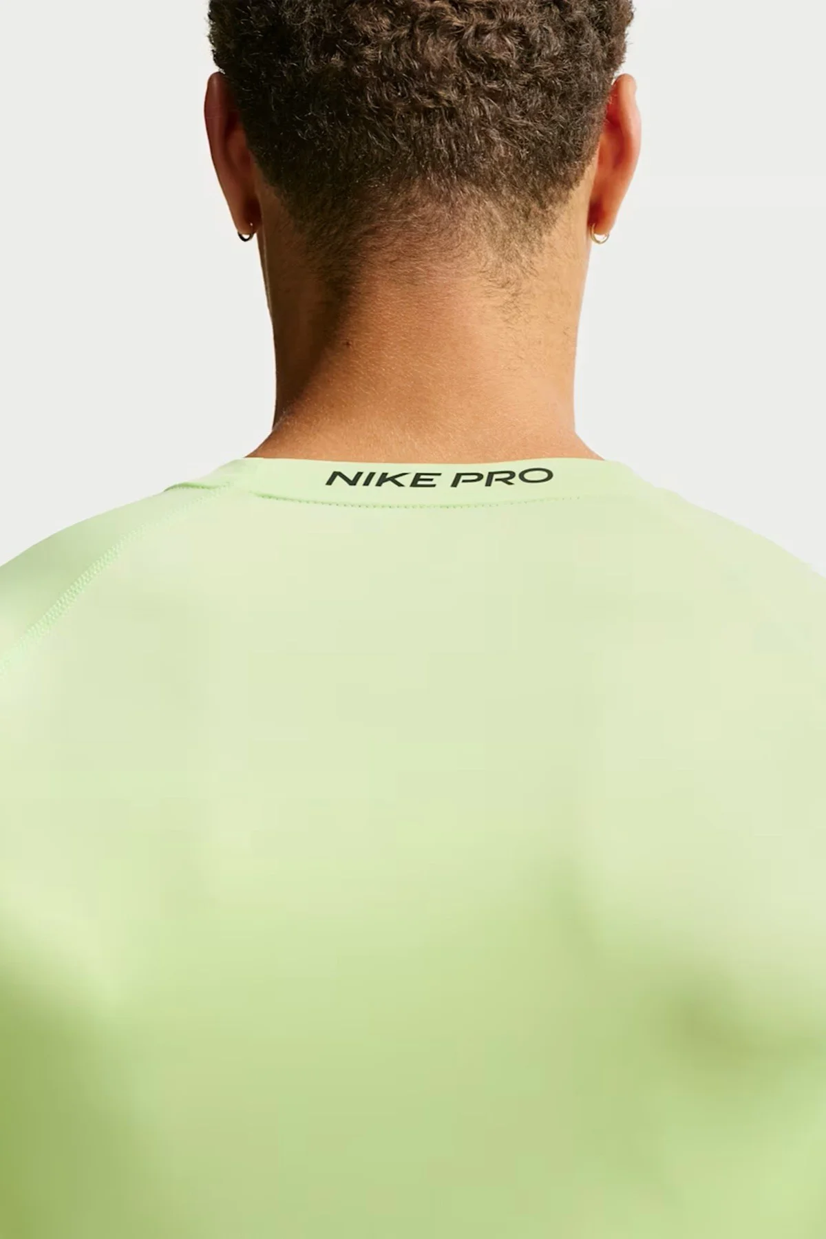 Nike Pro Dri Fit Tight Top Mens LS Uzun Kollu Erkek Antreman Sweatshirt Yeşil Nike Pro Dri Fit Tight Top Mens LS Uzun Kollu Erkek Antreman Sweatshirt Yeşil Fiyatı, Yorumları ve Özellikleri