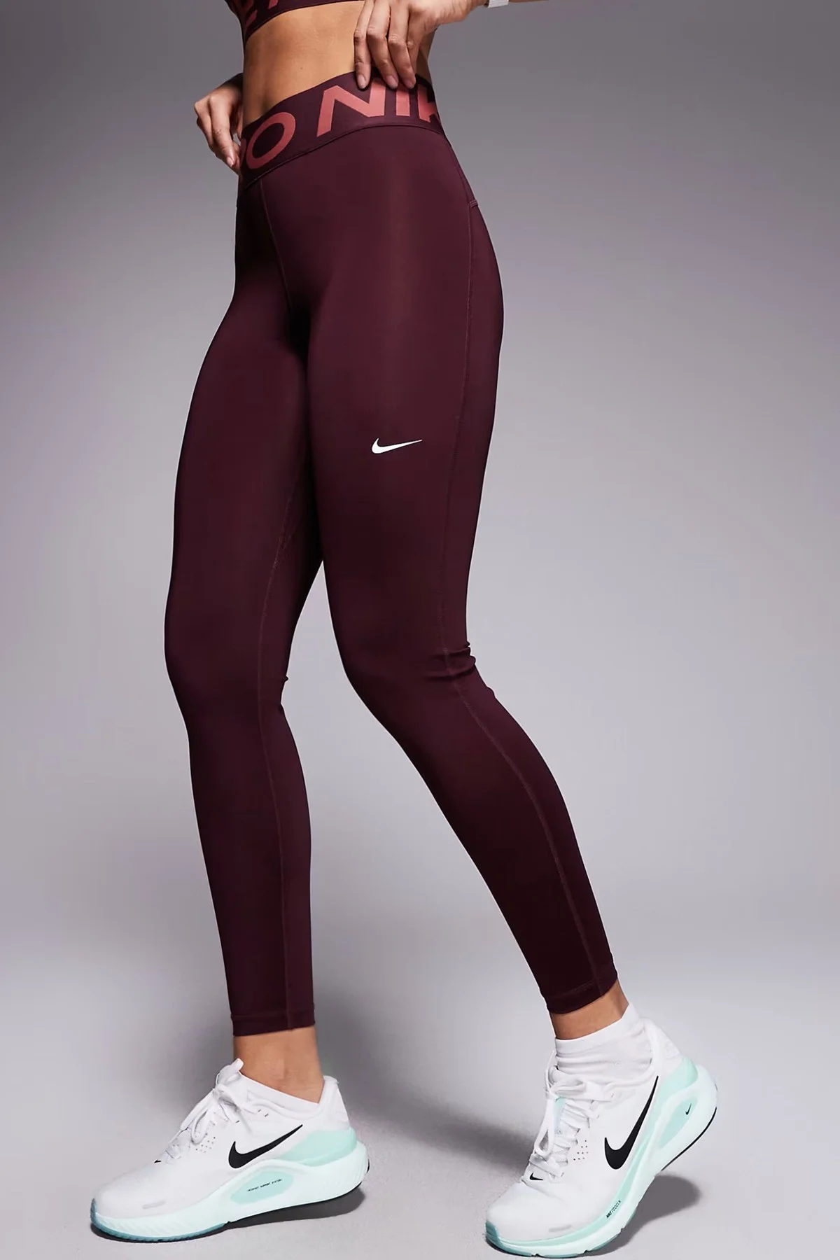 Nike Pro Sculpt Dri Fit High Rise Full Length Leggings Kadın Yüksek Bel Antrenman Tayt Bordo Nike Pro Sculpt Dri Fit High Rise Full Length Leggings Kadın Yüksek Bel Antrenman Tayt Bordo Fiyatı, Yorumları ve Özellikleri