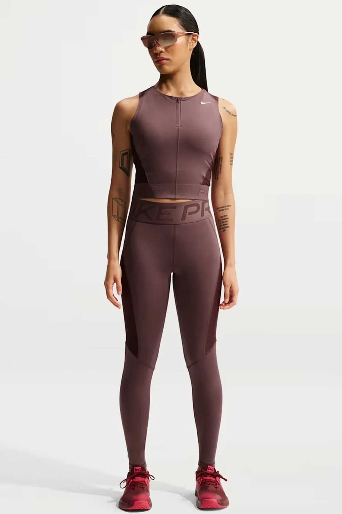 Nike Pro Women's Dri Fit Tank Top Coral Pink Çeyrek Fermuar Kadın Antreman Atleti Mercan Pembesi Nike Pro Women's Dri Fit Tank Top Coral Pink Çeyrek Fermuar Kadın Antreman Atleti Mercan Pembesi