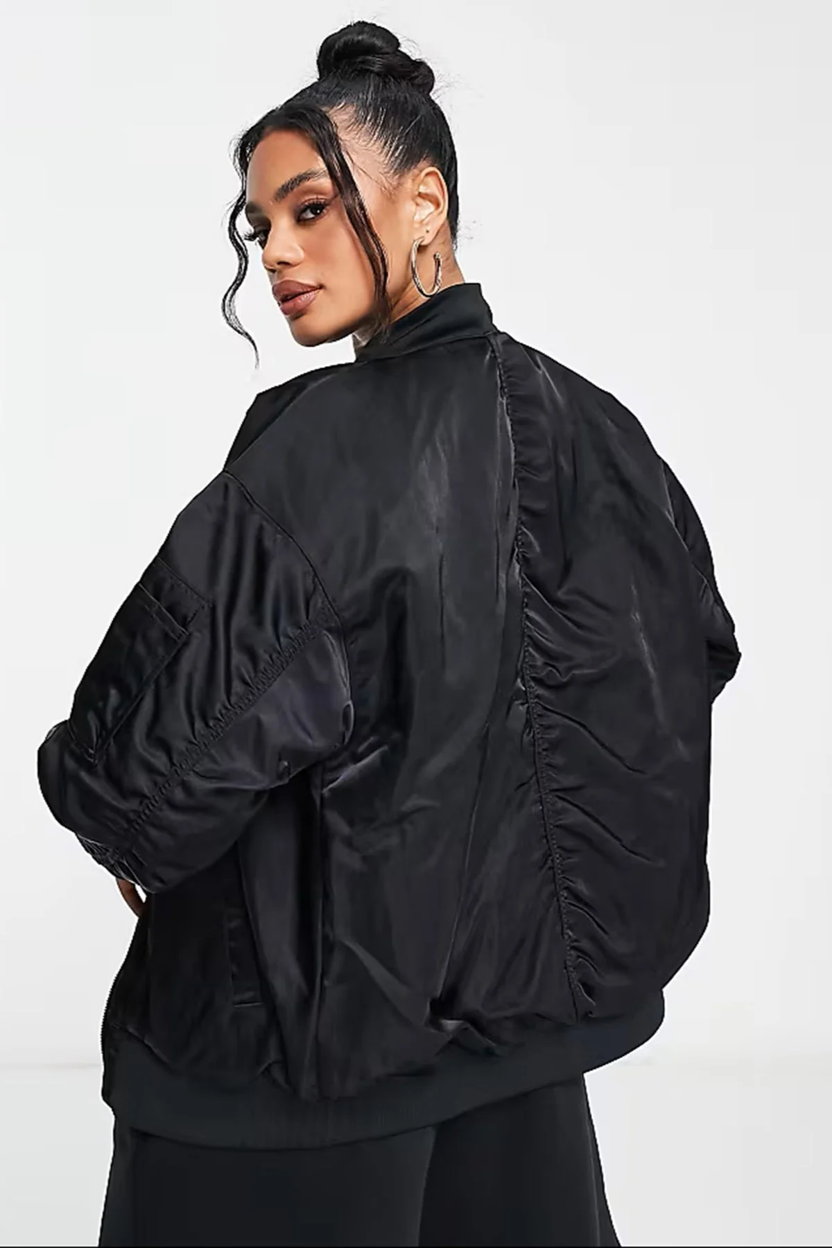 Nike Reversible Synthetic Fill Versity Loose Fit Bomber Jacket Kadın Çift Taraflı Bol Kesim Ceket Siyah Nike Reversible Synthetic Fill Versity Loose Fit Bomber Jacket Kadın Çift Taraflı Bol Kesim Ceket Siyah Fiyatı, Yorumları ve Özellikleri