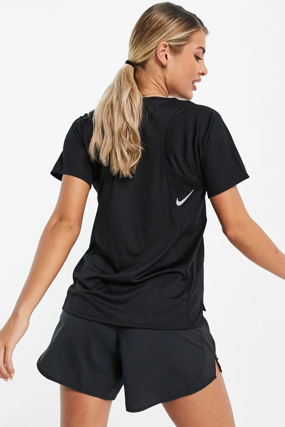 Nike Running Dri Fit Race Signlet T-shirt Black Reflektörlü Kadın Koşu Tişörtü Siyah Fiyatı, Yorumları ve Özellikleri