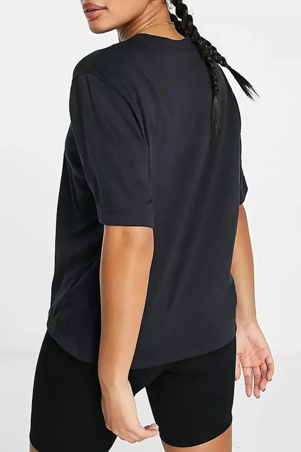 Nike Running Trail Logo T-shirt Black Kadın Bol Kesim Spor Tişört Siyah Fiyatı, Yorumları ve Özellikleri