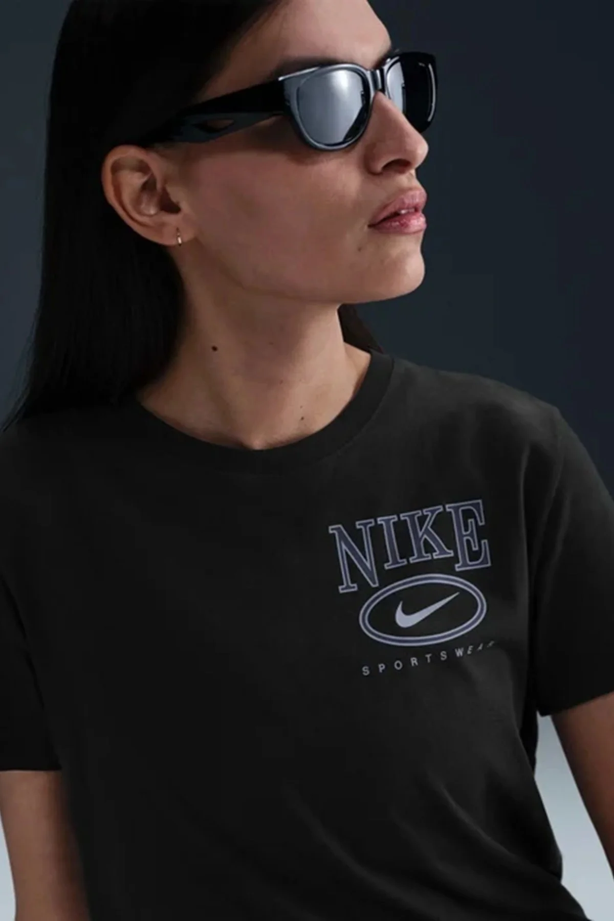 Nike Short-Sleeve Graphic T-Shirt Black Baskılı Tişört Siyah Nike Short-Sleeve Graphic T-Shirt Black Baskılı Tişört Siyah Fiyatı, Yorumları ve Özellikleri