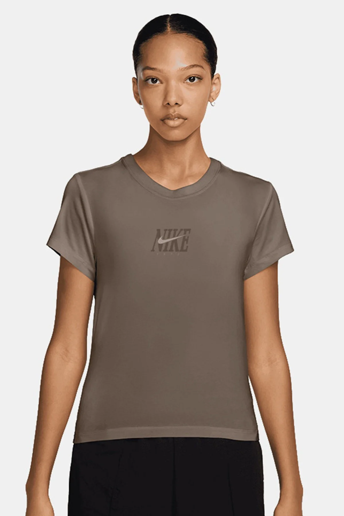 Nike Slim Phoenix Womens Brown Tshirt Kısa Kollu Kadın Tişört Kahverengi