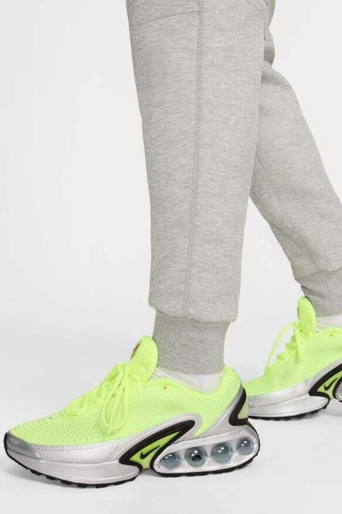 Nike Sportswear Barcelona Tech Fleece Mens Gray Jogger Erkek Eşofman Altı Gri Fiyatı, Yorumları ve Özellikleri