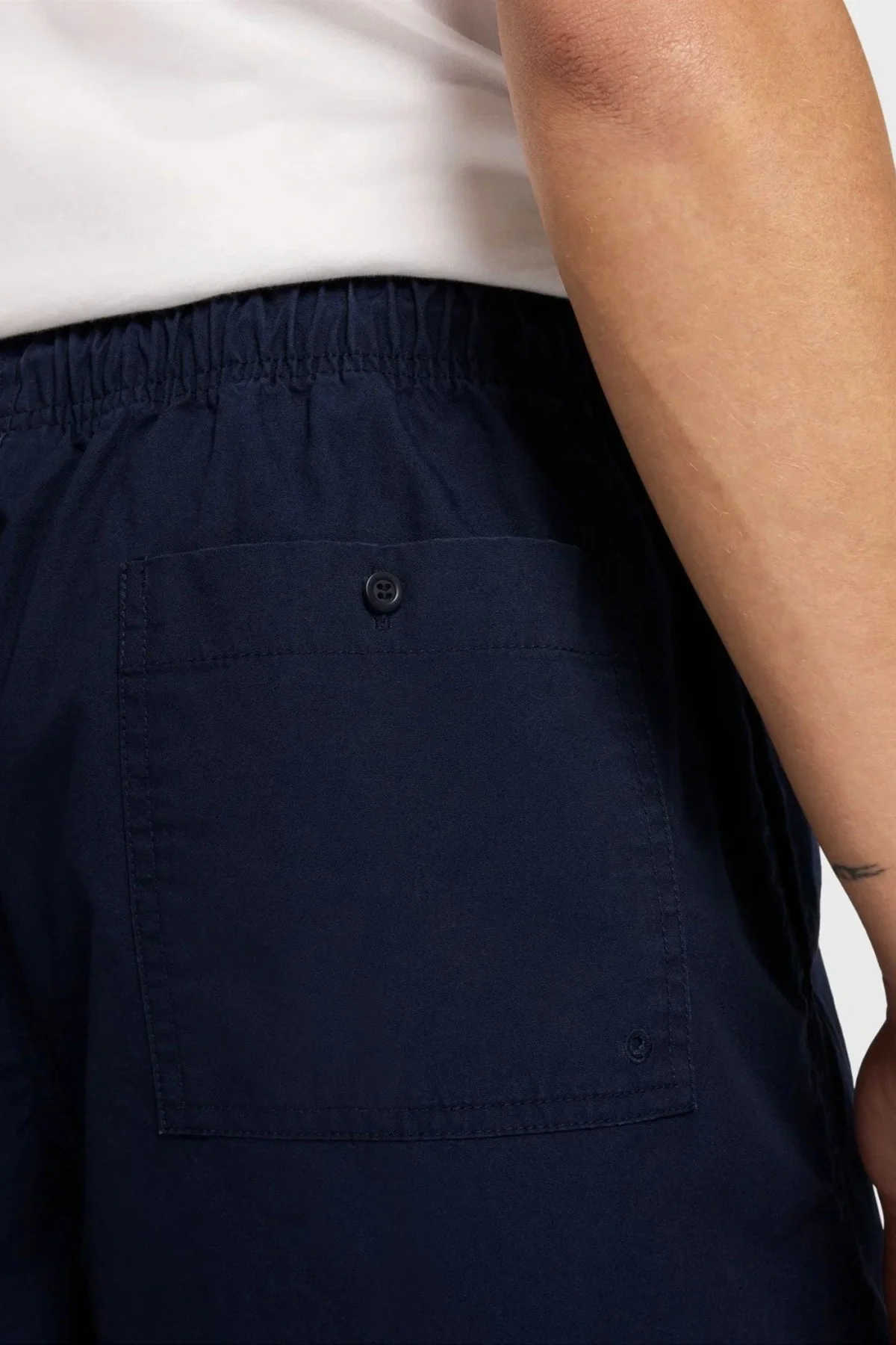 Nike Sportswear Club Flow Mens Short Erkek Günlük Kanvas Dokuma Şort Nakışlı Logo Lacivert Nike Sportswear Club Flow Mens Short Erkek Günlük Kanvas Dokuma Şort Nakışlı Logo Lacivert Fiyatı, Yorumları ve Özellikleri