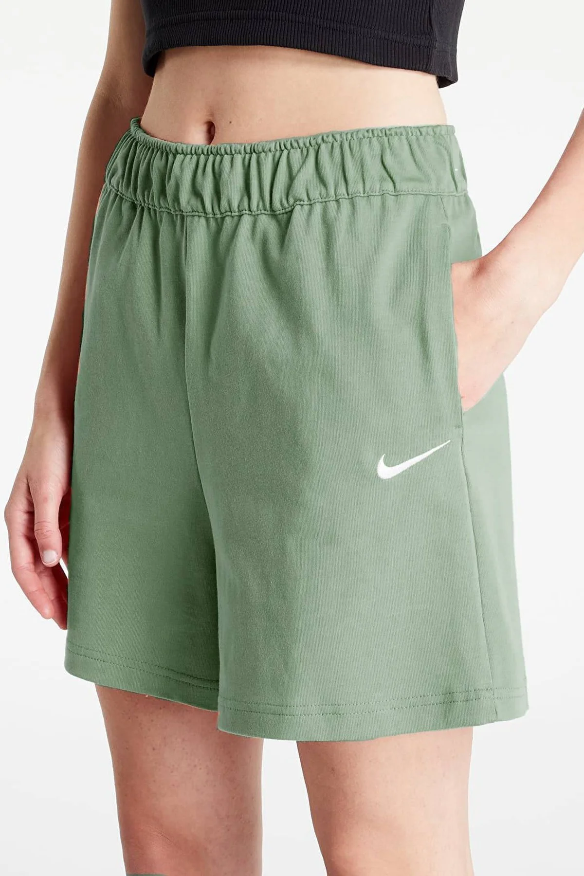 Nike Sportswear Essential Loose Fit Jersey Shorts Bol Kesim Jarse Kumaş Kadın Şort Yeşil Fiyatı, Yorumları ve Özellikleri