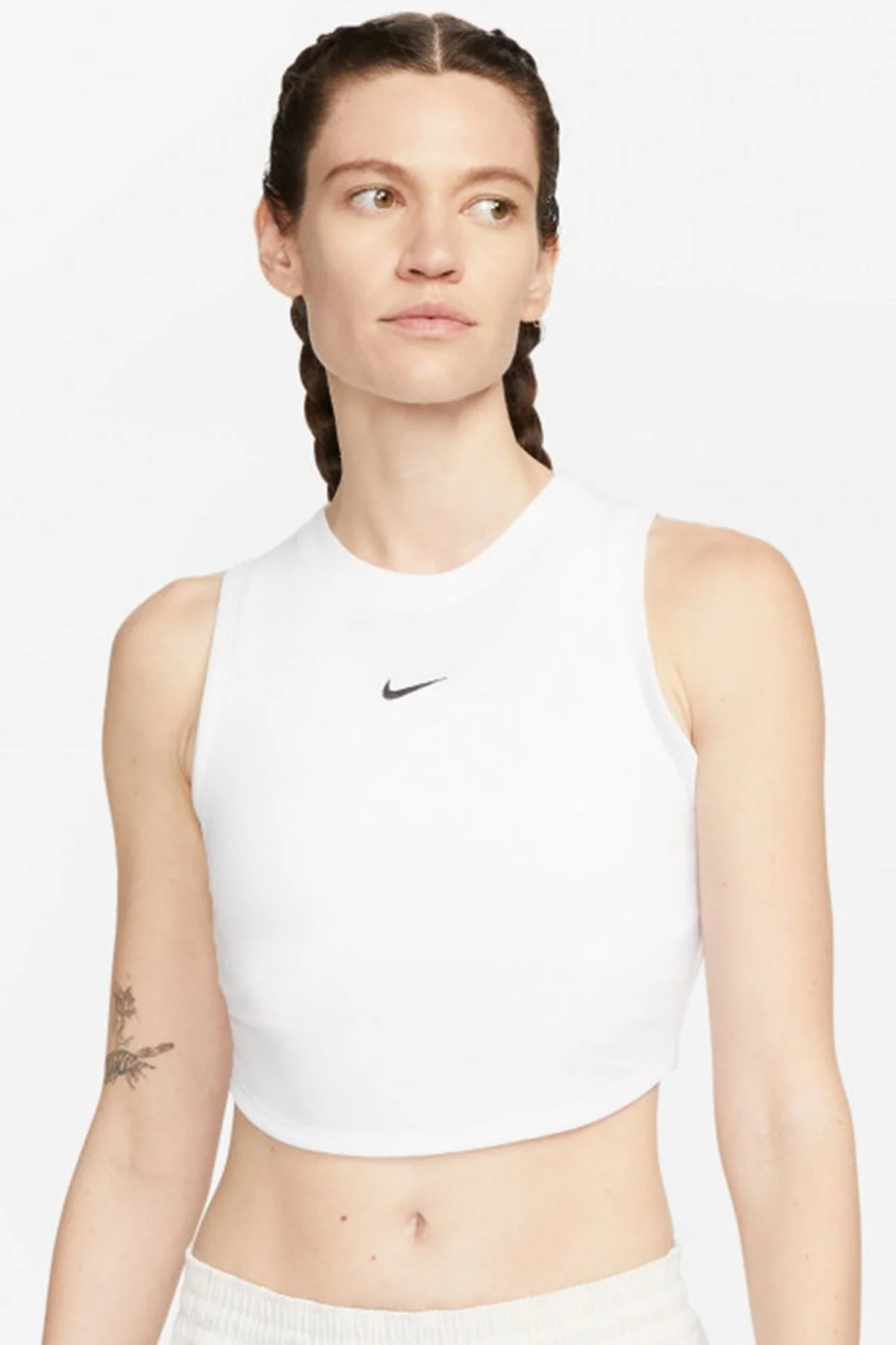 Nike Sportswear Essential Rib Cropped Women's Tight Fit Tank Top Kadın Dar Kesim Crop Atlet Beyaz Nike Sportswear Essential Rib Cropped Women's Tight Fit Tank Top Kadın Dar Kesim Crop Atlet Beyaz