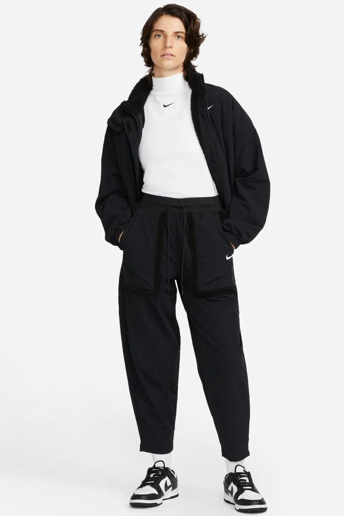 Nike Sportswear Essential Büyük Beden Yüksek Bel Kadın Eşofman Altı Siyah Fiyatı, Yorumları ve Özellikleri