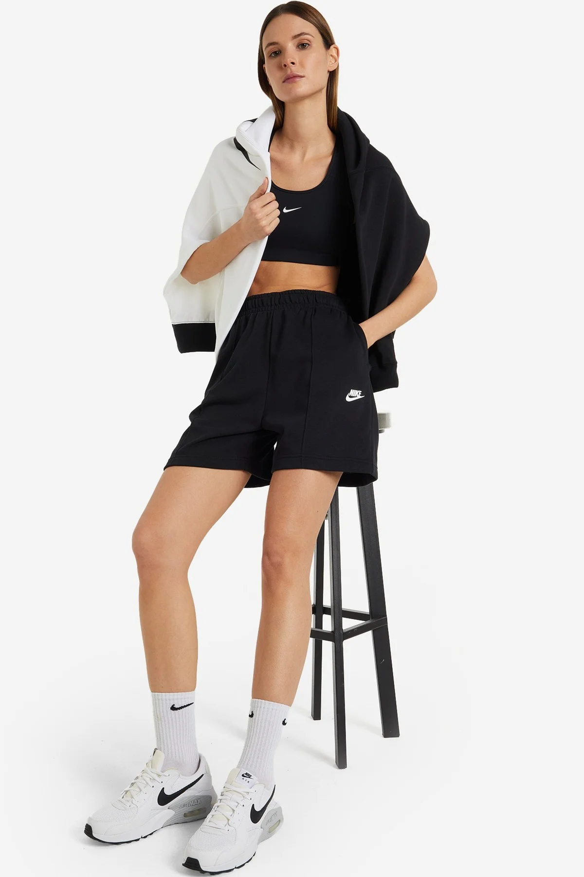 Nike Sportswear High Rise Loose Fit Fleece Dance Shorts Kadın Fransız Havlu Kumaş Bol Kesim Şort Siyah Nike Sportswear High Rise Loose Fit Fleece Dance Shorts Kadın Fransız Havlu Kumaş Bol Kesim Şort Siyah Fiyatı, Yorumları ve Özellikleri