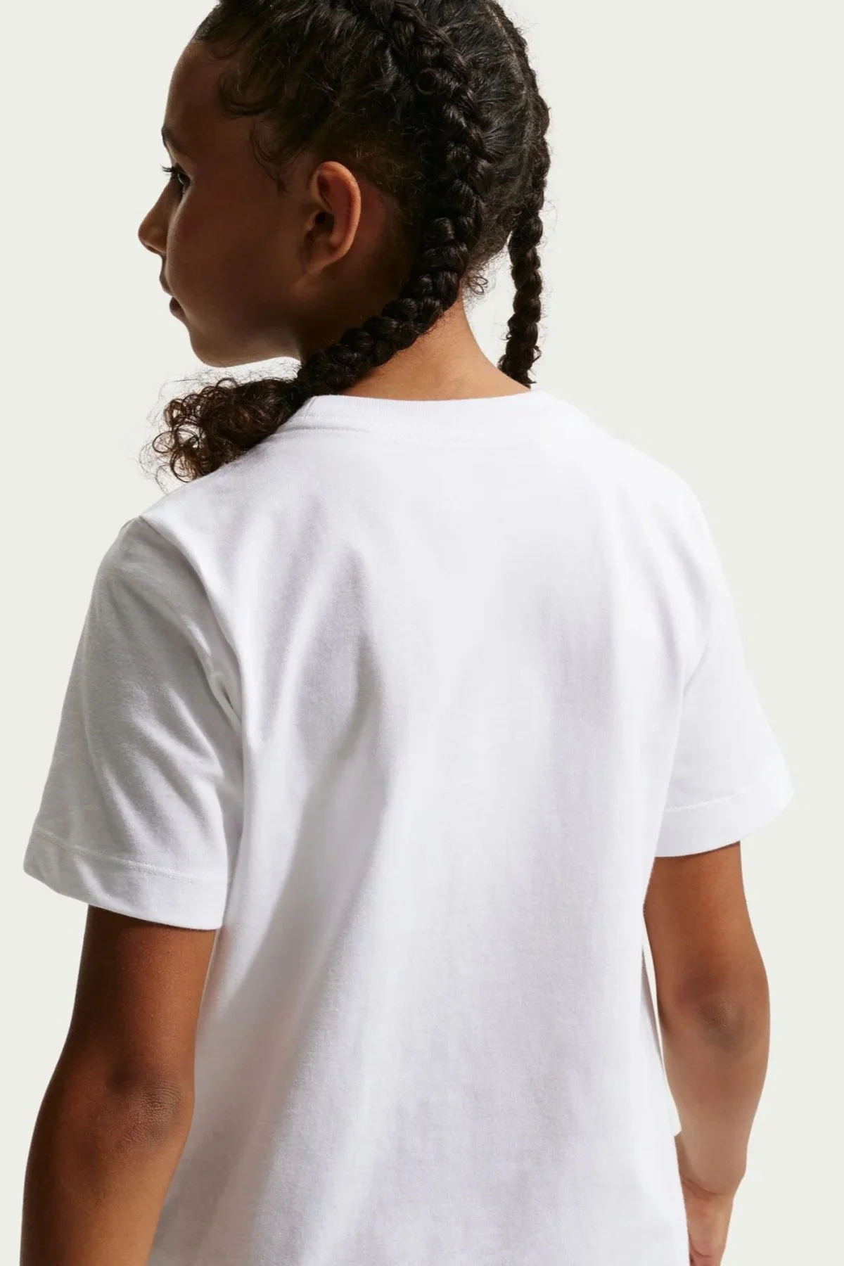 Nike Sportswear Kids Tee Box Hoops Kids Tee Grafik Baskılı Çocuk Tişört Siyah Nike Sportswear Kids Tee Box Hoops Kids Tee Grafik Baskılı Çocuk Tişört Siyah Fiyatı, Yorumları ve Özellikleri