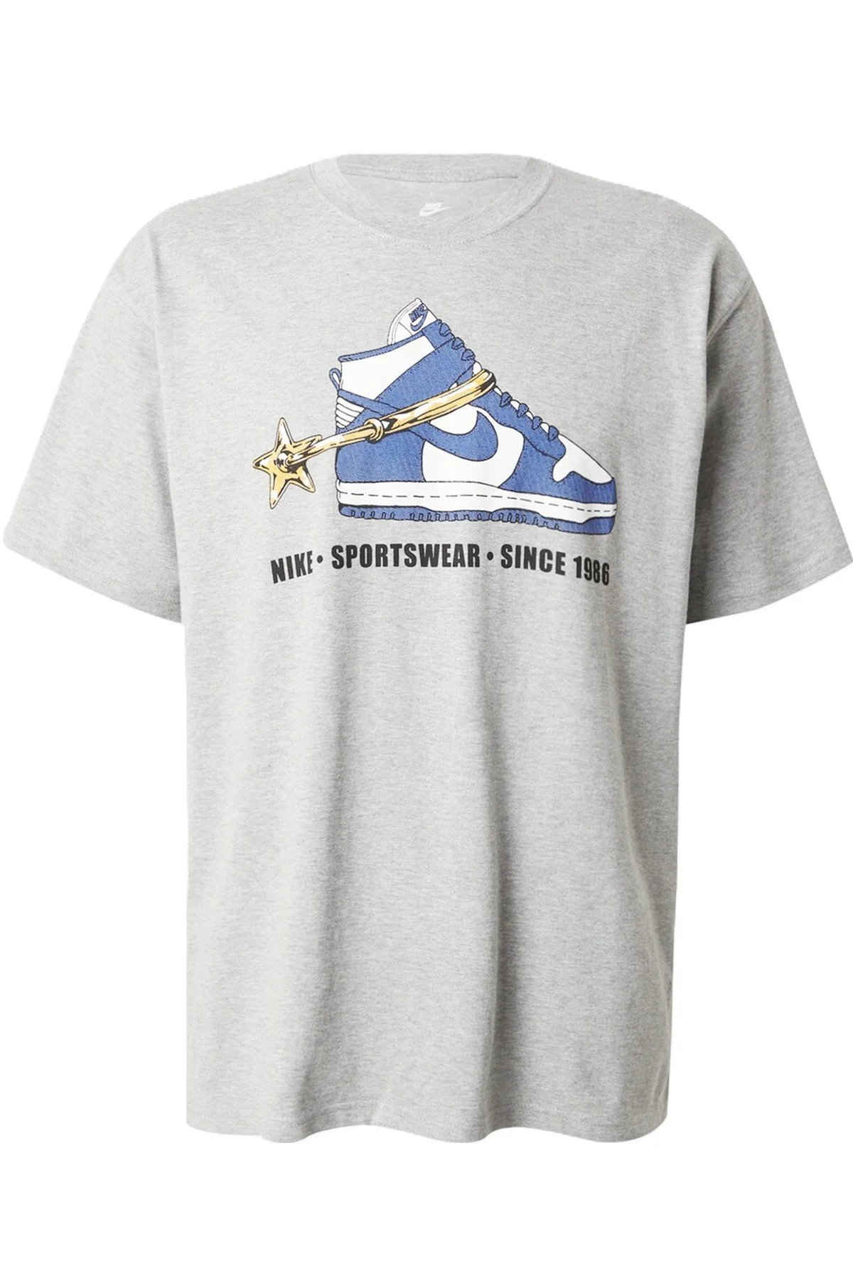 Nike Sportswear M90 Vintage Stirrup Loose Fit T-Shirt Baskılı Erkek Bol Kesim Tişört Gri Nike Sportswear M90 Vintage Stirrup Loose Fit T-Shirt Baskılı Erkek Bol Kesim Tişört Gri Fiyatı, Yorumları ve Özellikleri