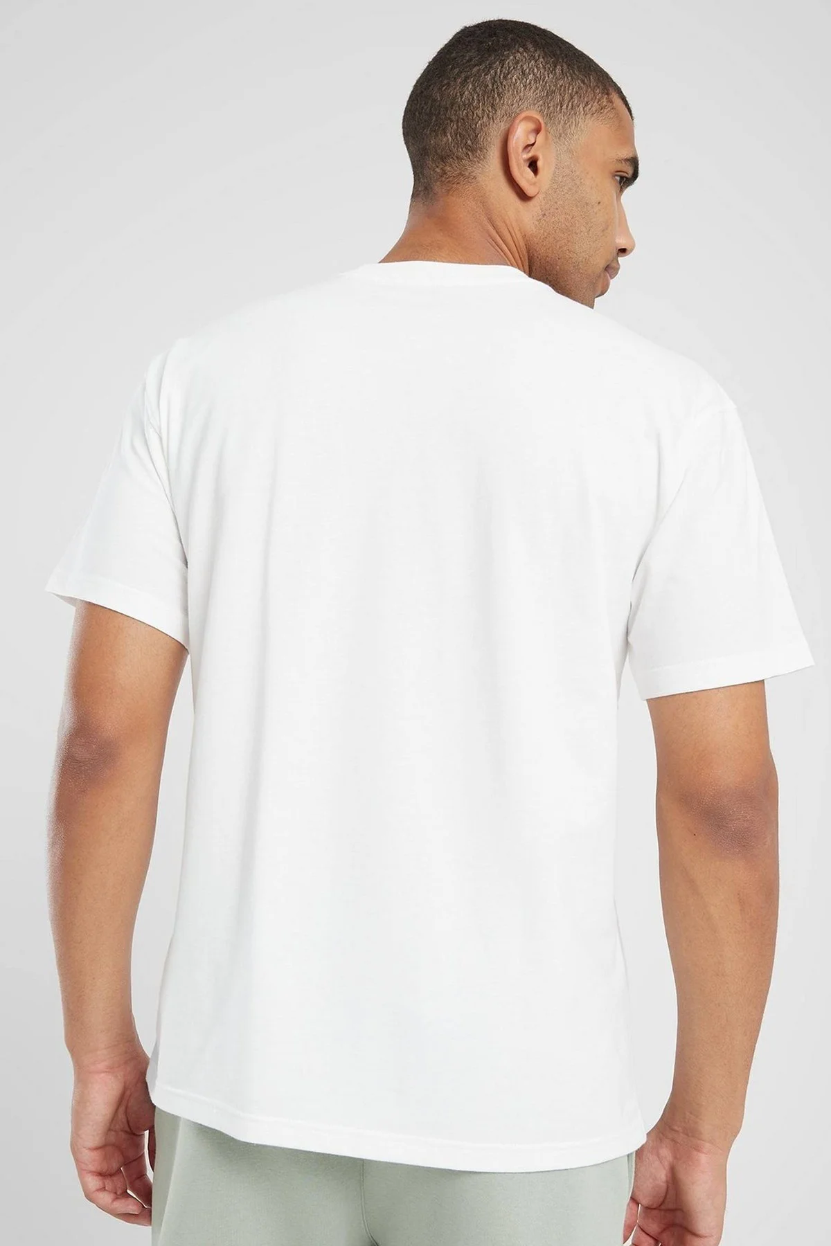 Nike Sportswear Max90 Pocket Tech Loose Fit Tee Erkek Bol Kesim Cepli Pamuklu Tişört Beyaz Nike Sportswear Max90 Pocket Tech Loose Fit Tee Erkek Bol Kesim Cepli Pamuklu Tişört Beyaz