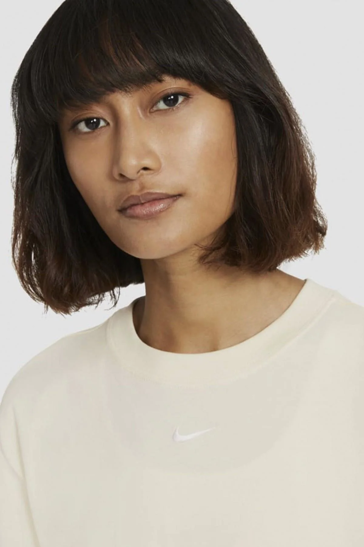 Nike Sportswear Organic Cotton Short Sleve Dress Nakış Swooslu Elbise Krem Fiyatı, Yorumları ve Özellikleri