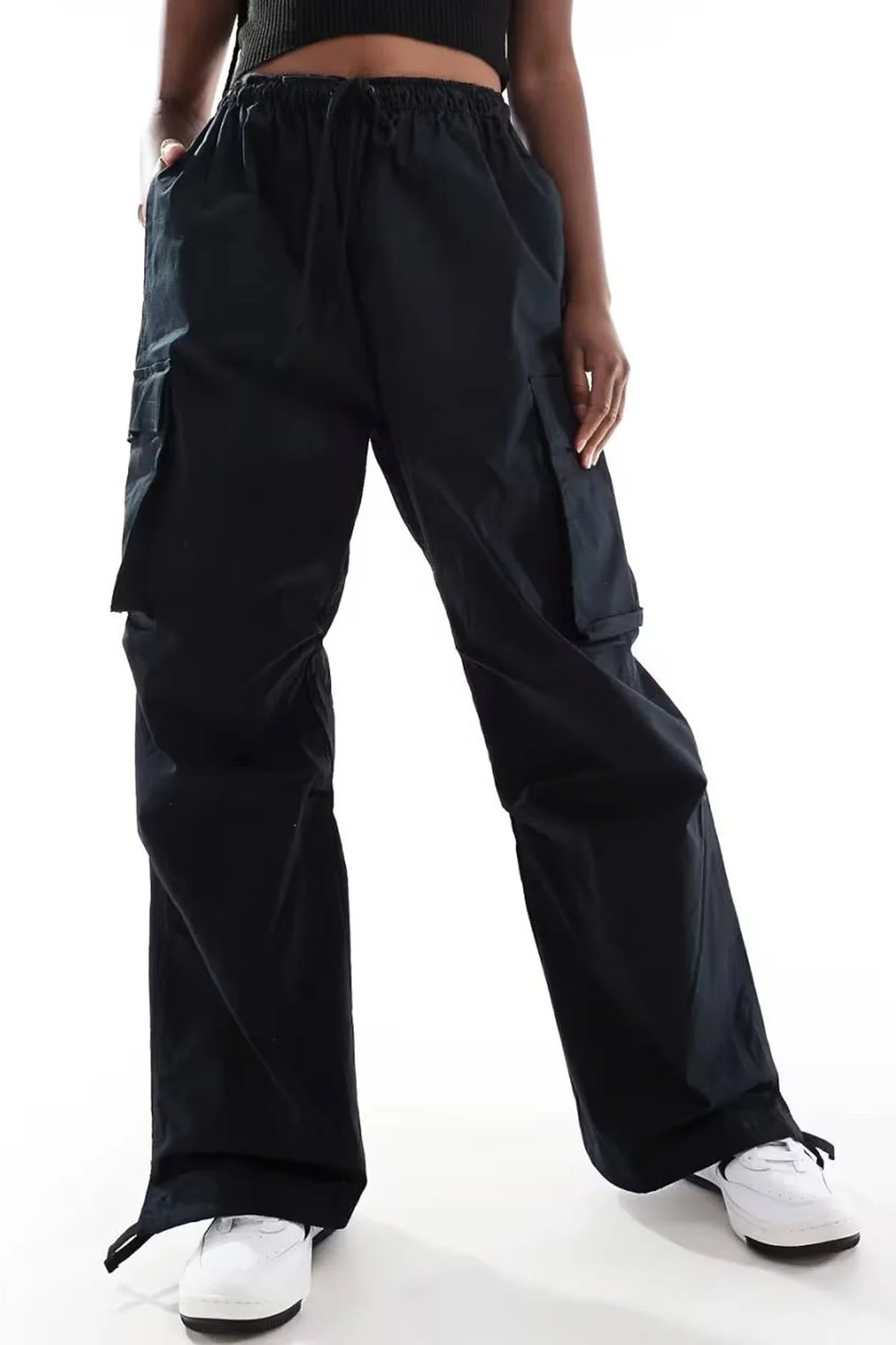 Nike Sportswear Oversized Cargo Dans Pant Kadın Oversize Kargo Cepli Dokuma Eşofman Altı Siyah Nike Sportswear Oversized Cargo Dans Pant Kadın Oversize Kargo Cepli Dokuma Eşofman Altı Siyah