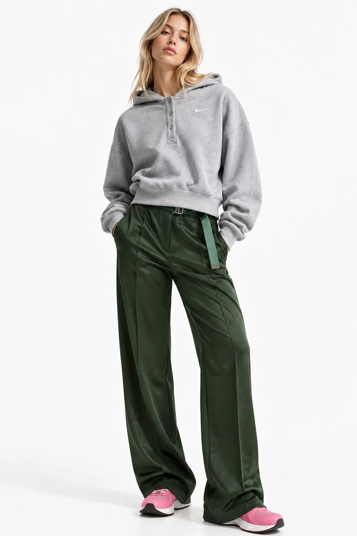 Nike Sportswear Phoenix Fleece Oversize Cropped Henley Hoodie Geniş Kalıp Kapüşonlu Şardonlu Kadın Crop Sweatshirt Gri Nike Sportswear Phoenix Fleece Oversize Cropped Henley Hoodie Geniş Kalıp Kapüşonlu Şardonlu Kadın Crop Sweatshirt Gri
