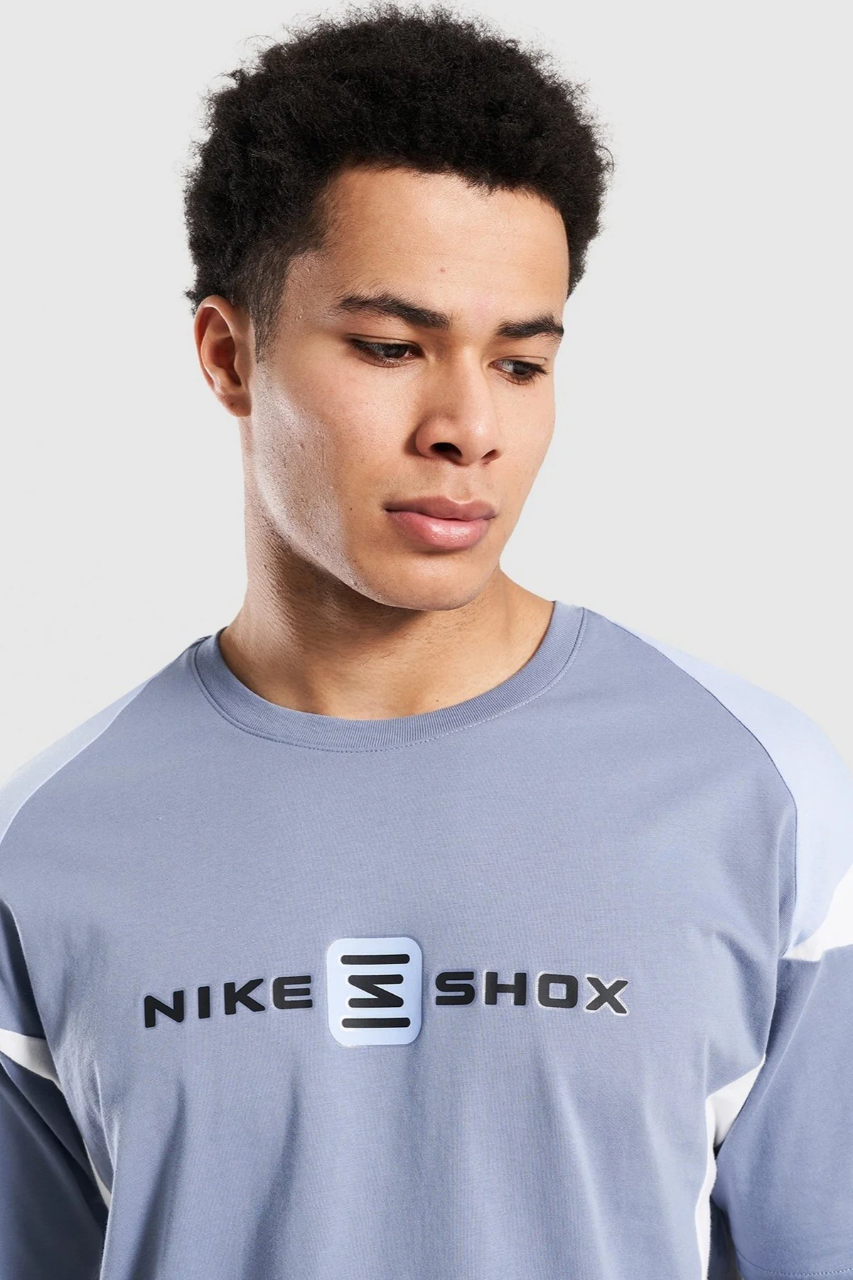 Nike Sportswear Shox NZ Loose Fit Mens Tee Bol Kesim Bisiklet Yaka Pamuklu Erkek Tişört Mavi Fiyatı, Yorumları ve Özellikleri