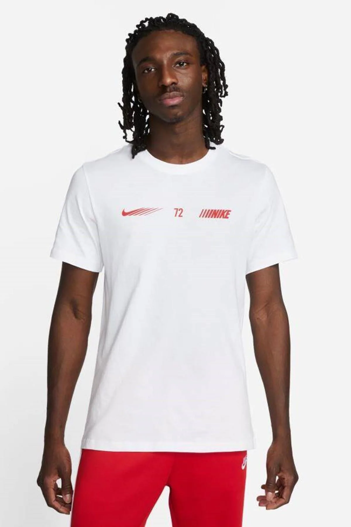 Nike Sportswear Standard issue Short Sleeve Tee Pamuklu Erkek Tişört Mavi Nike Sportswear Standard issue Short Sleeve Tee Pamuklu Erkek Tişört Mavi Fiyatı, Yorumları ve Özellikleri