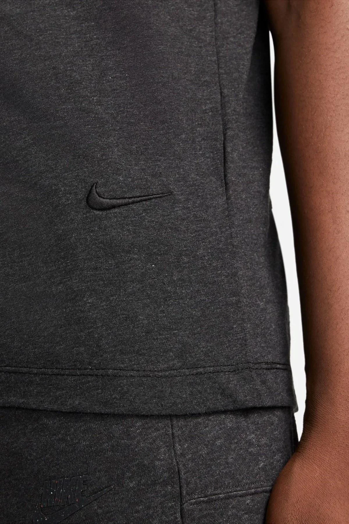 Nike Sportswear Sustainability Tee Black Erkek Siyah Tişört Siyah Fiyatı, Yorumları ve Özellikleri