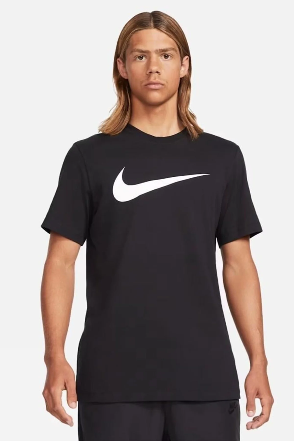 Nike Sportswear Swoosh Mens Tee Erkek Günlük Tişört Siyah Nike Sportswear Swoosh Mens Tee Erkek Günlük Tişört Siyah Fiyatı, Yorumları ve Özellikleri