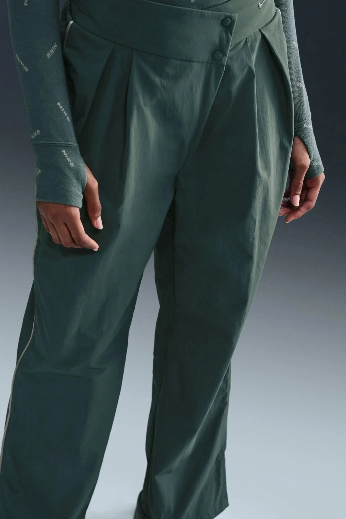 Nike Sportswear Swoosh Plus Woven Women's Pant Green Kadın Eşofman Altı Yeşil