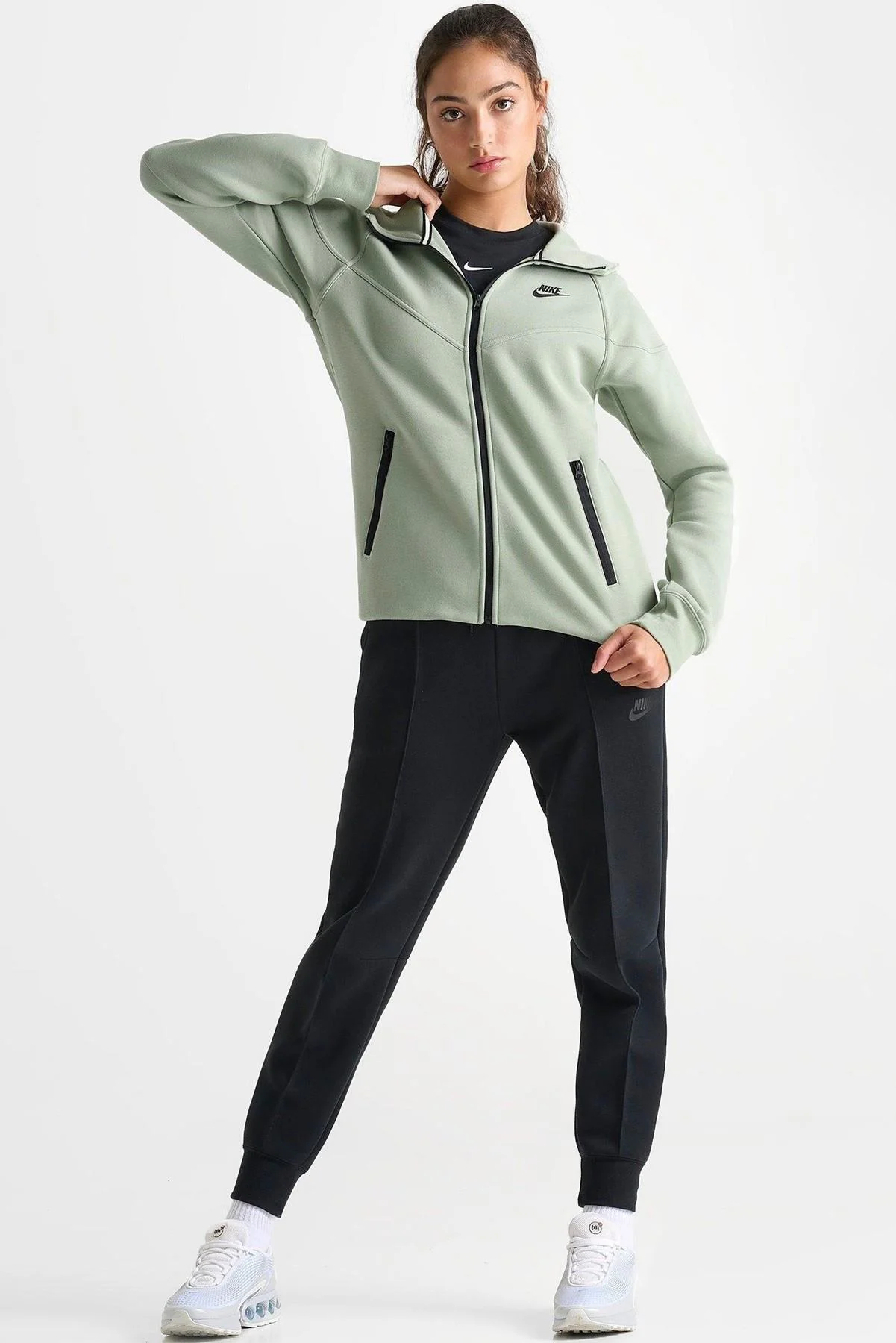 Nike Sportswear Tech Fleece Full Zip Hoodie Dark Heather Black Kadın Kapüşonlu Sweatshirt Su Yeşili Fiyatı, Yorumları ve Özellikleri
