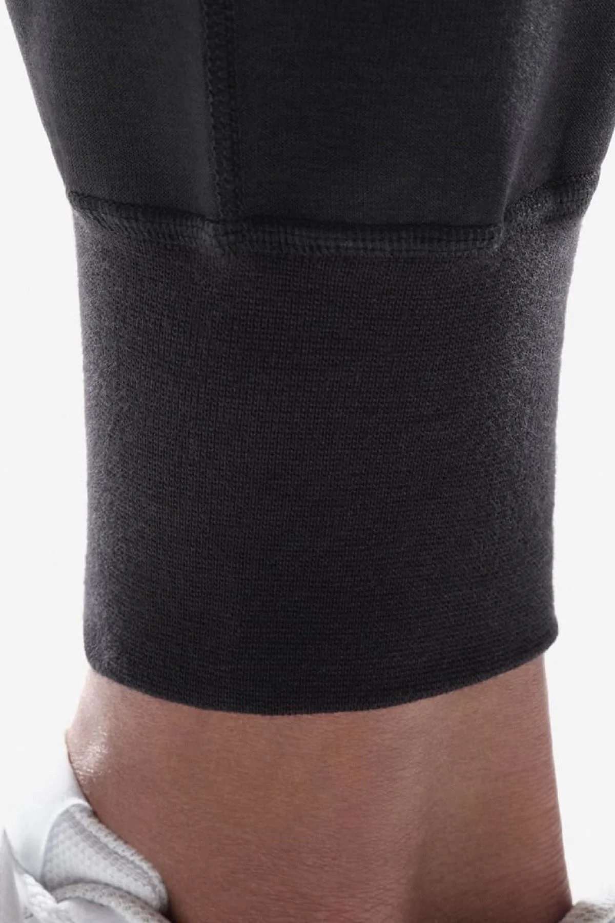 Nike Sportswear Tech Fleece Trousers Kadın Siyah Eşofman Altı Nike Sportswear Tech Fleece Trousers Kadın Siyah Eşofman Altı Fiyatı, Yorumları ve Özellikleri